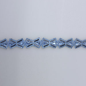 Aplicatii cu strasuri M358 - Ahura