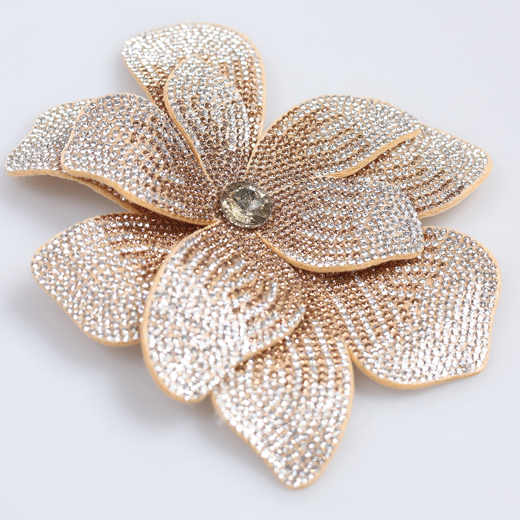 Floare Decorativa Aplicabila cu Strasuri\Cristale – Dimensiune: 15 x 13 cm - Ahura