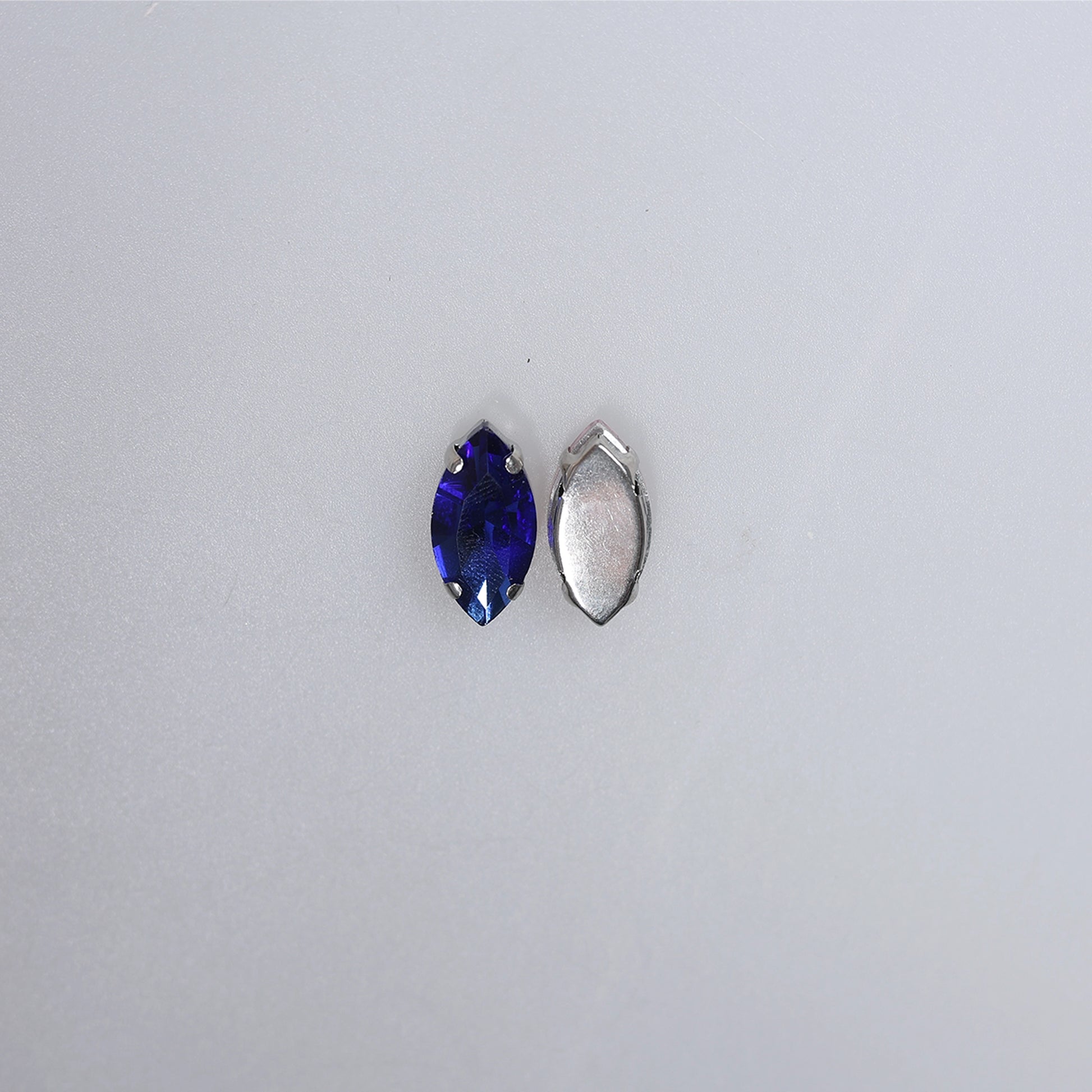 Piatră pentru cusut tip lacrimă 0.9x1.8 cm - Ahura