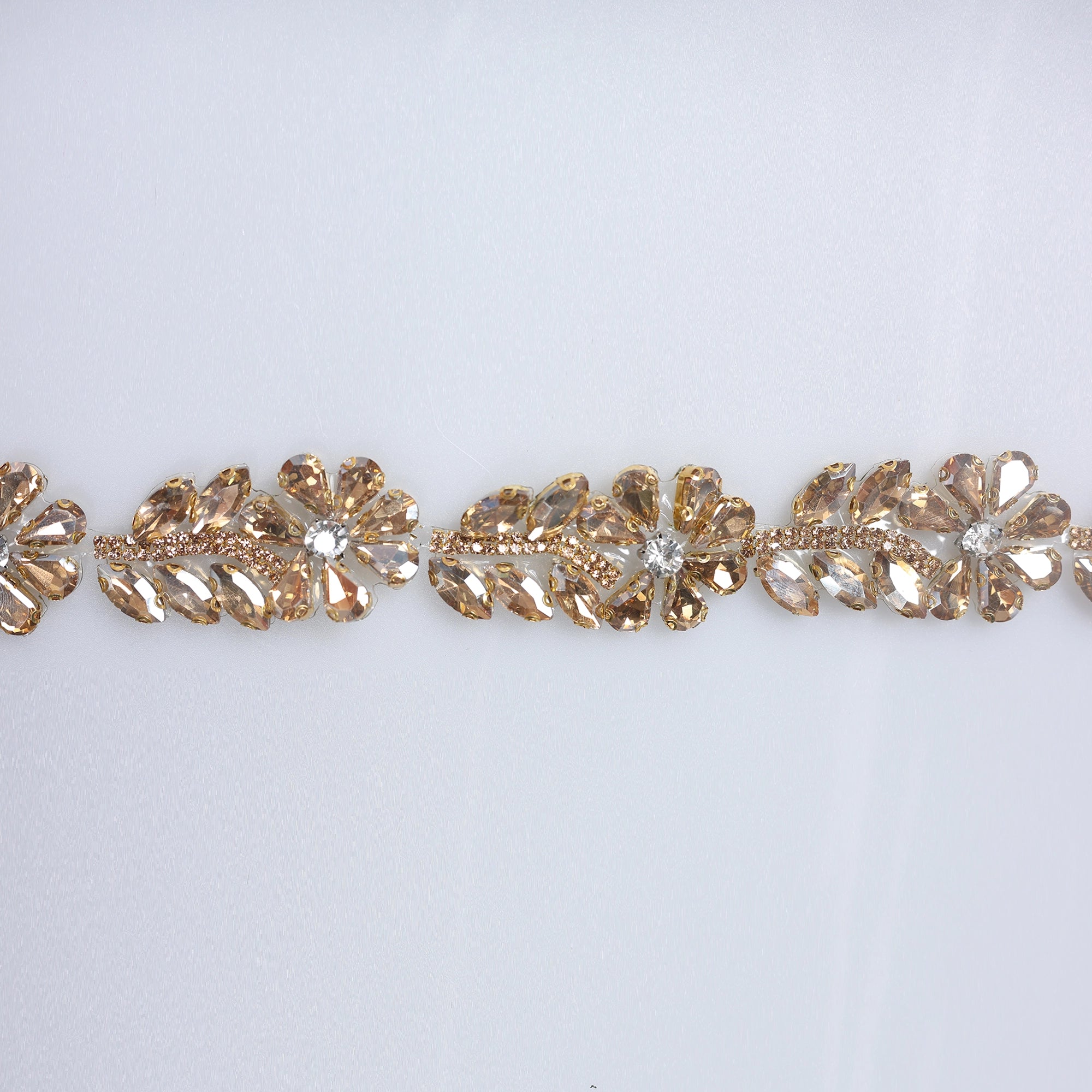 Banda cu strasuri M43 - Ahura