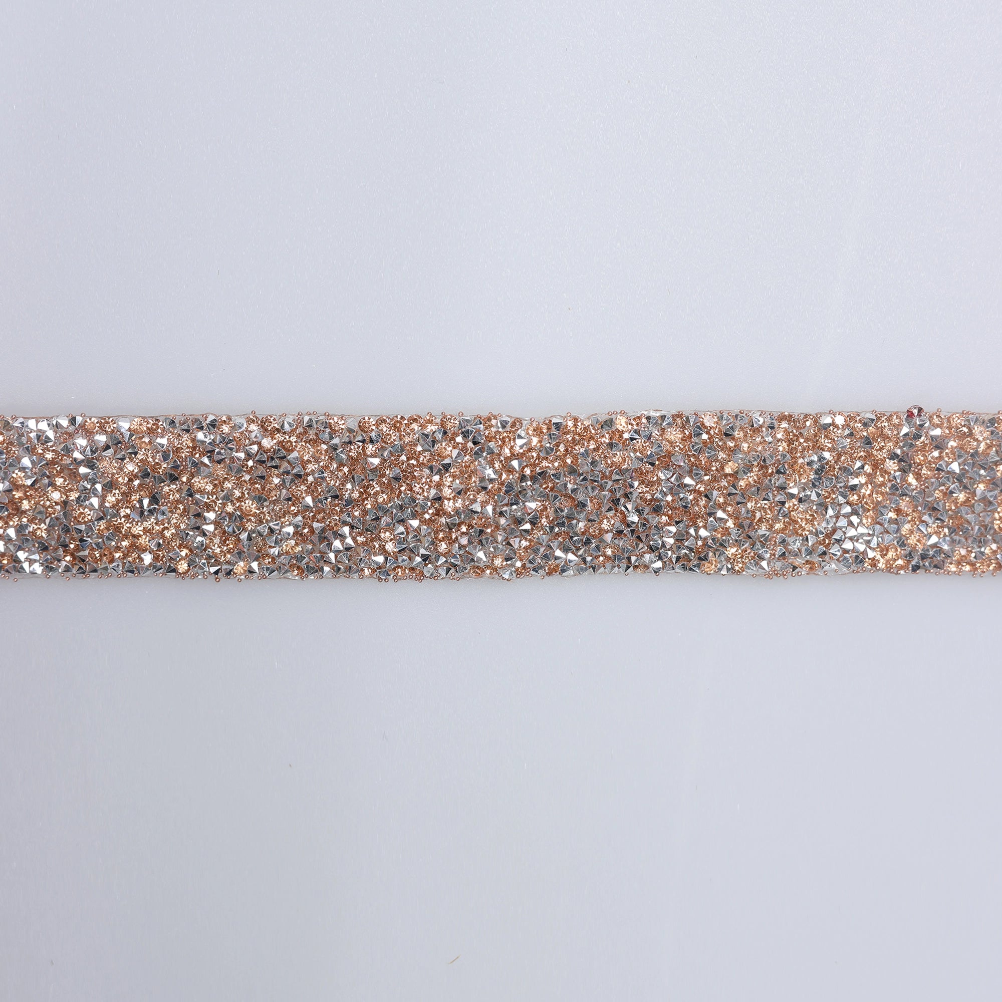 Aplicatii cu strasuri M414 - Ahura