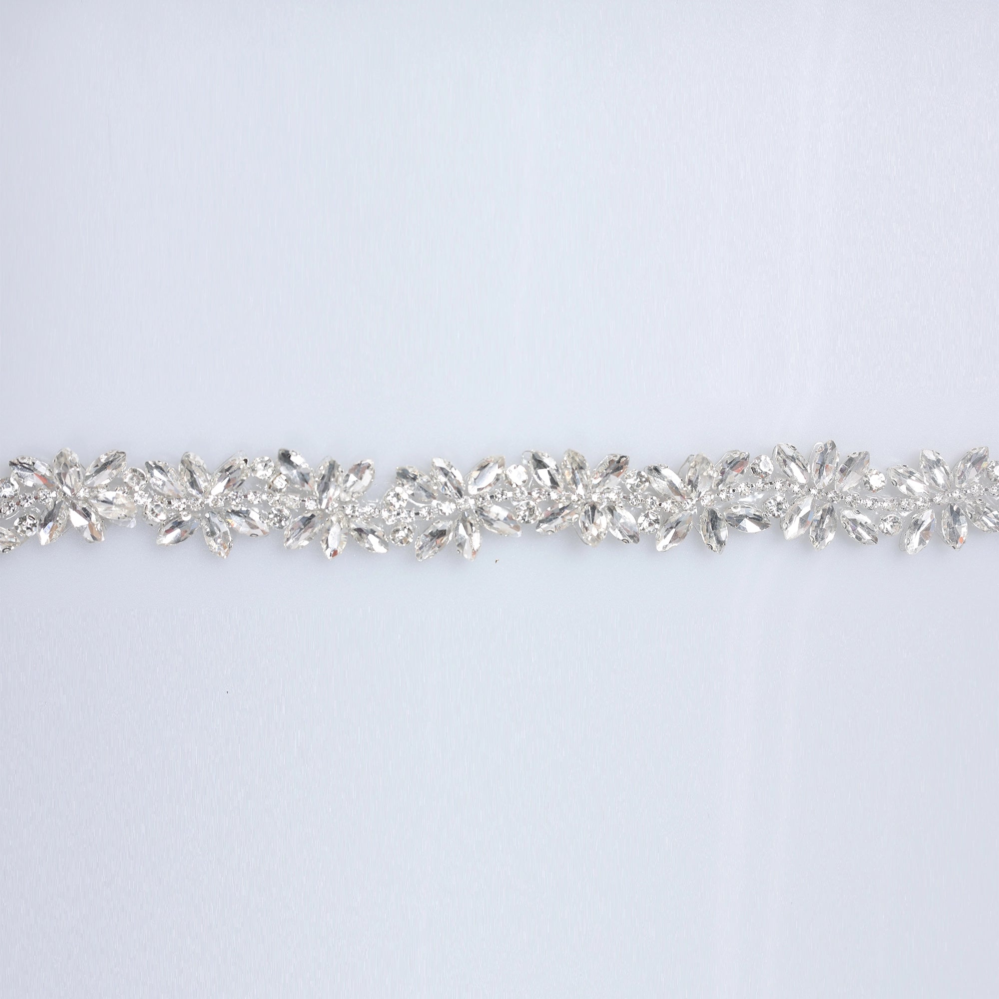 Banda cu strasuri M46 - Ahura