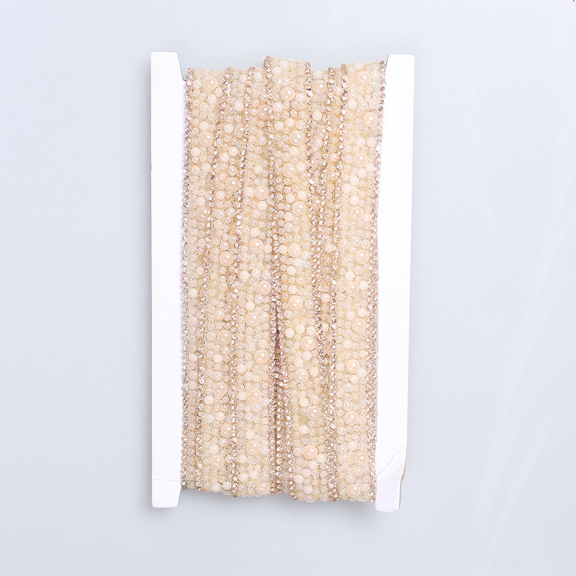 Aplicatii cu strasuri M349 - Ahura