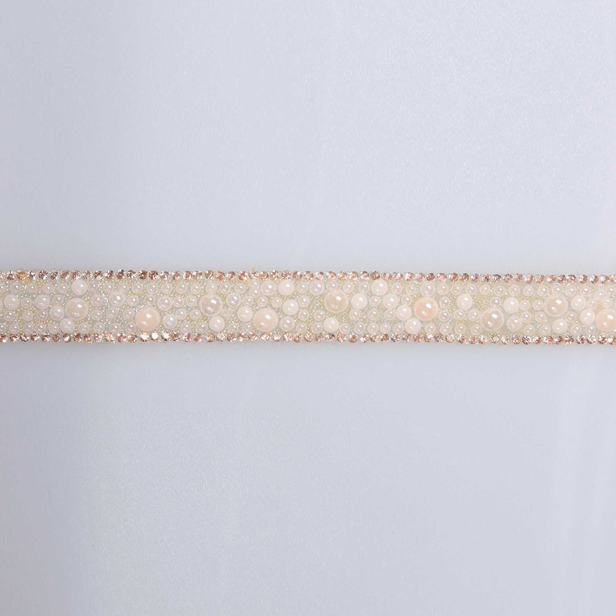 Aplicatii cu strasuri M349 - Ahura