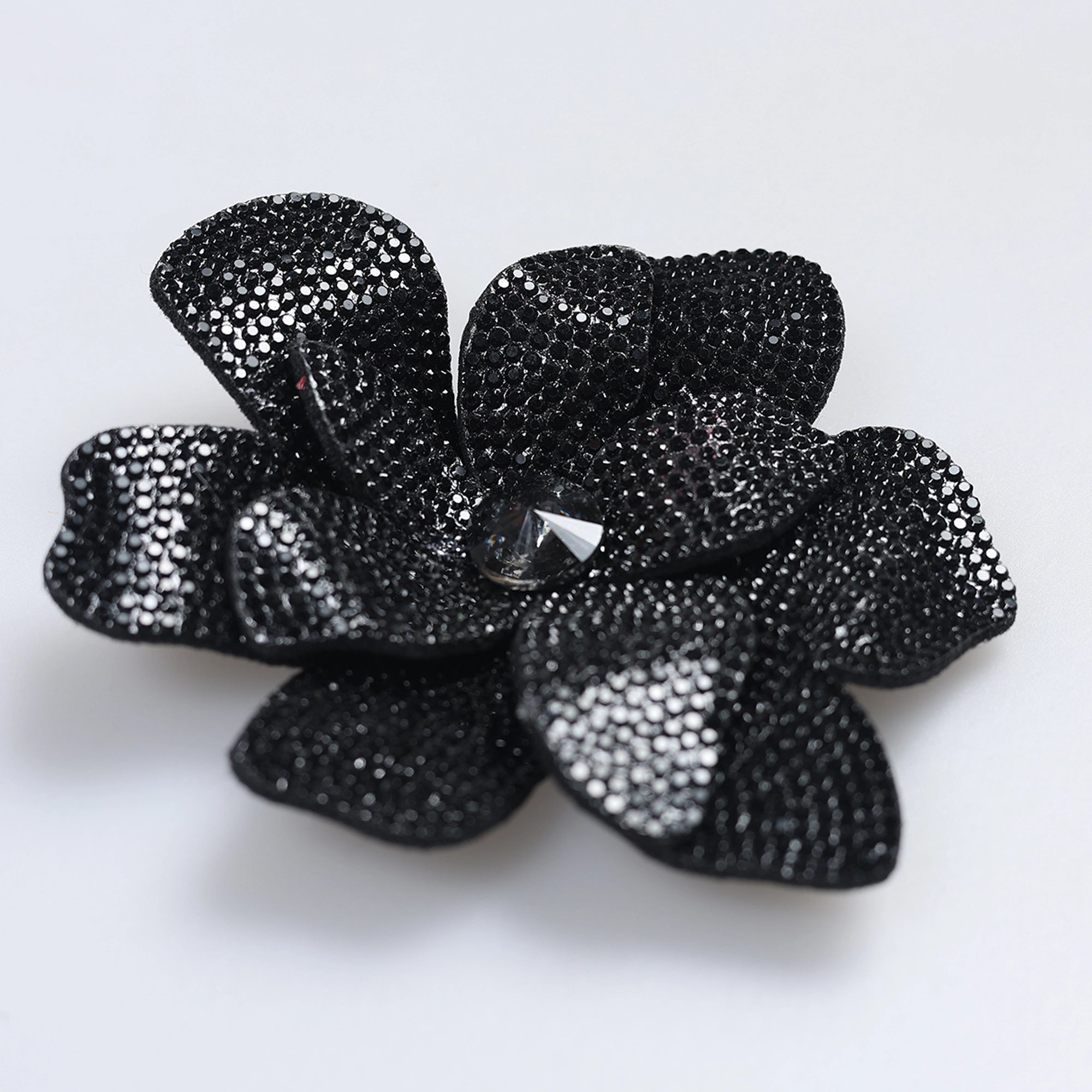 Floare Decorativa Aplicabila cu Strasuri\Cristale Dimensiune: 11 x 11 cm