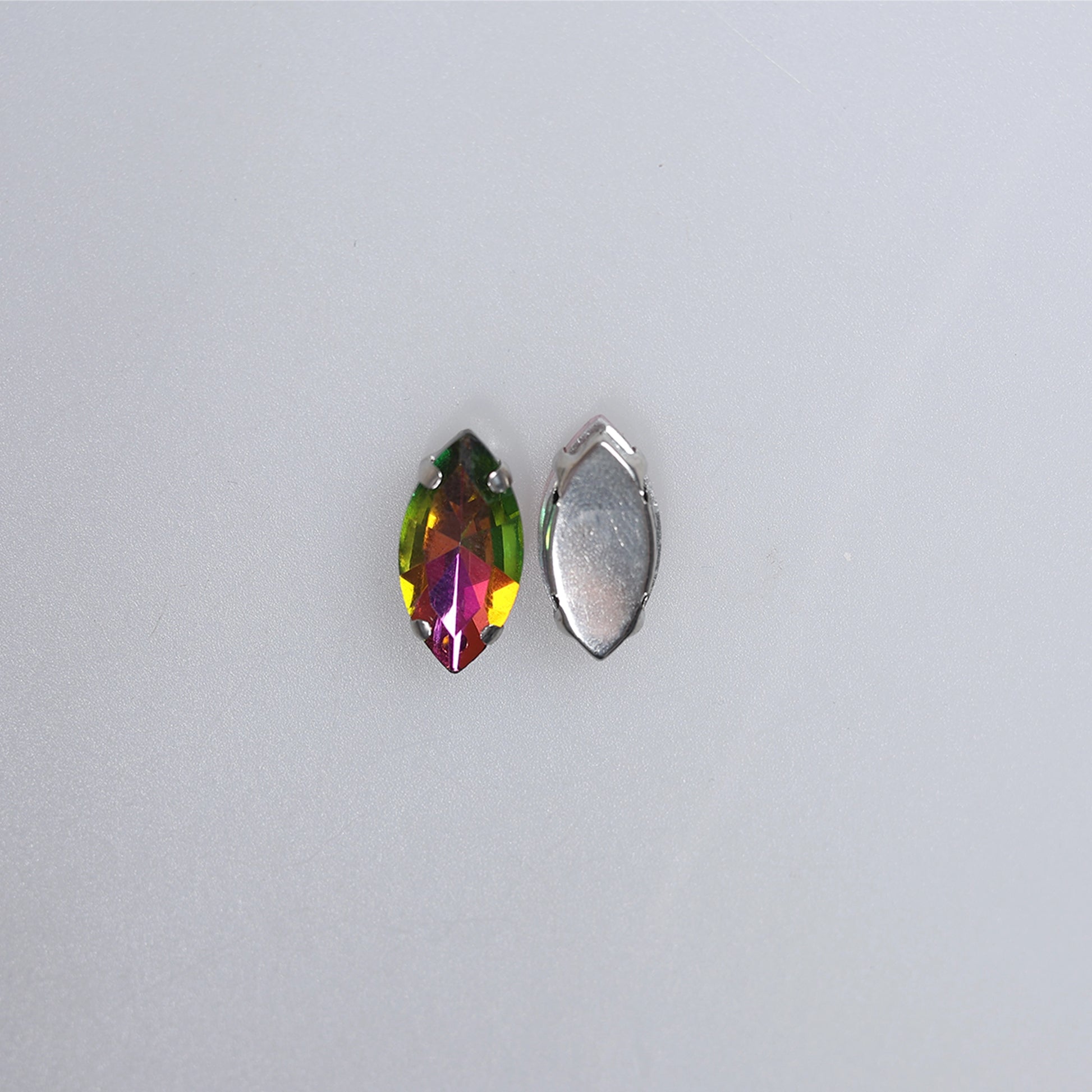 Piatră pentru cusut tip lacrimă 0.9x1.8 cm - Ahura