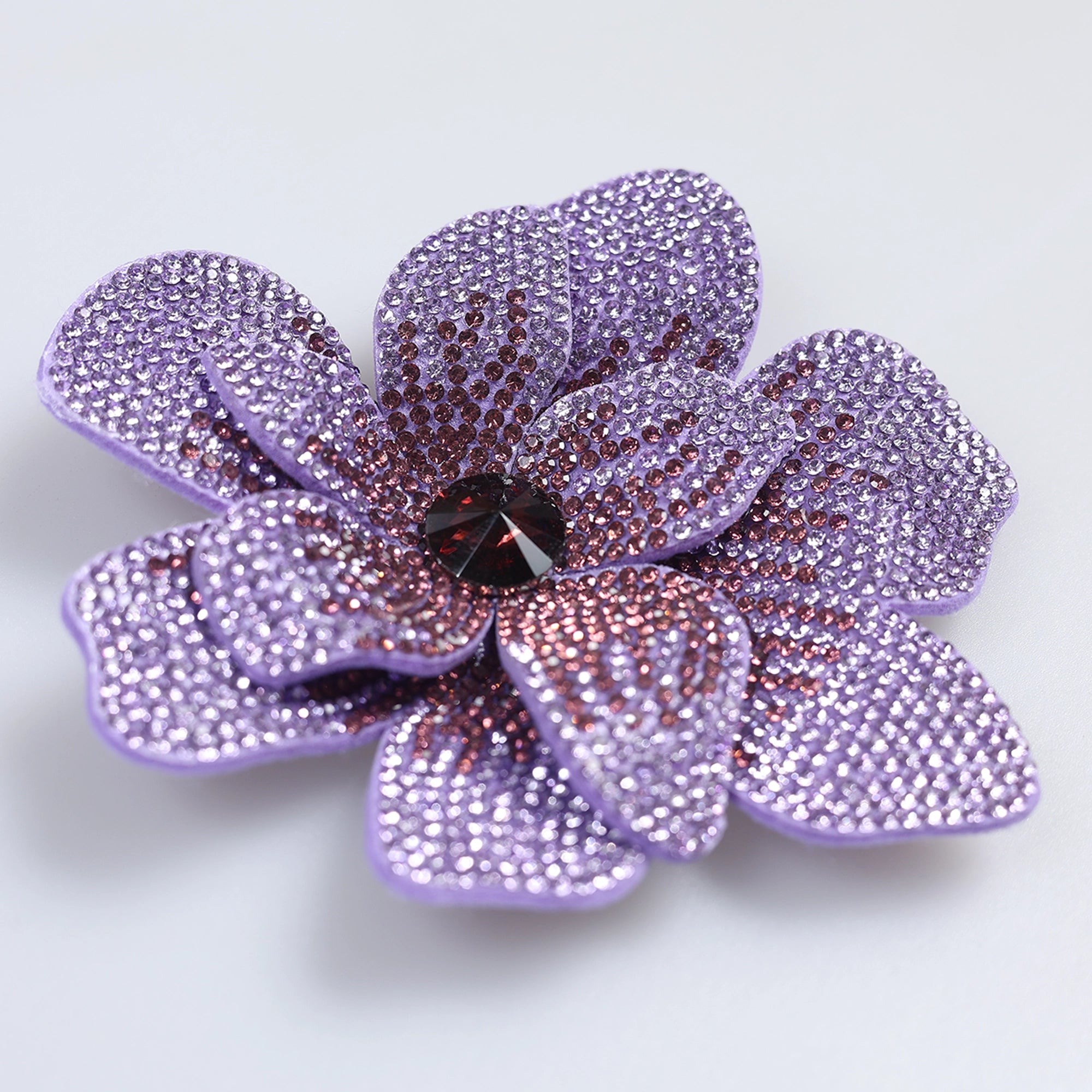 Floare Decorativa Aplicabila cu Strasuri\Cristale Dimensiune: 11 x 11 cm