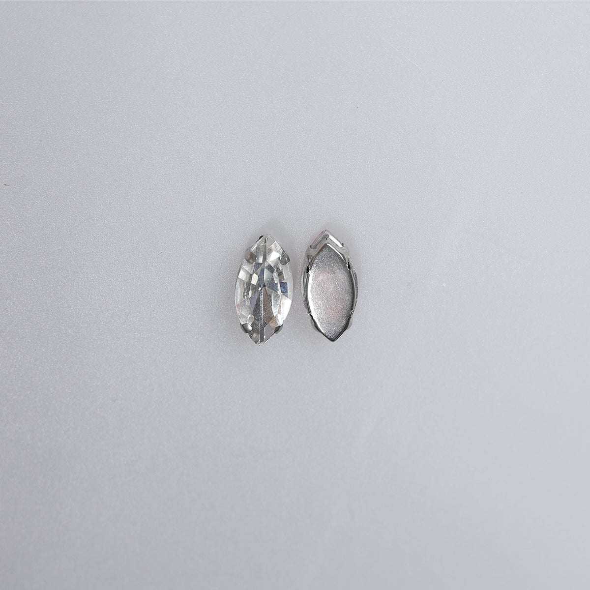 Piatră pentru cusut tip lacrimă 0.9x1.8 cm - Ahura