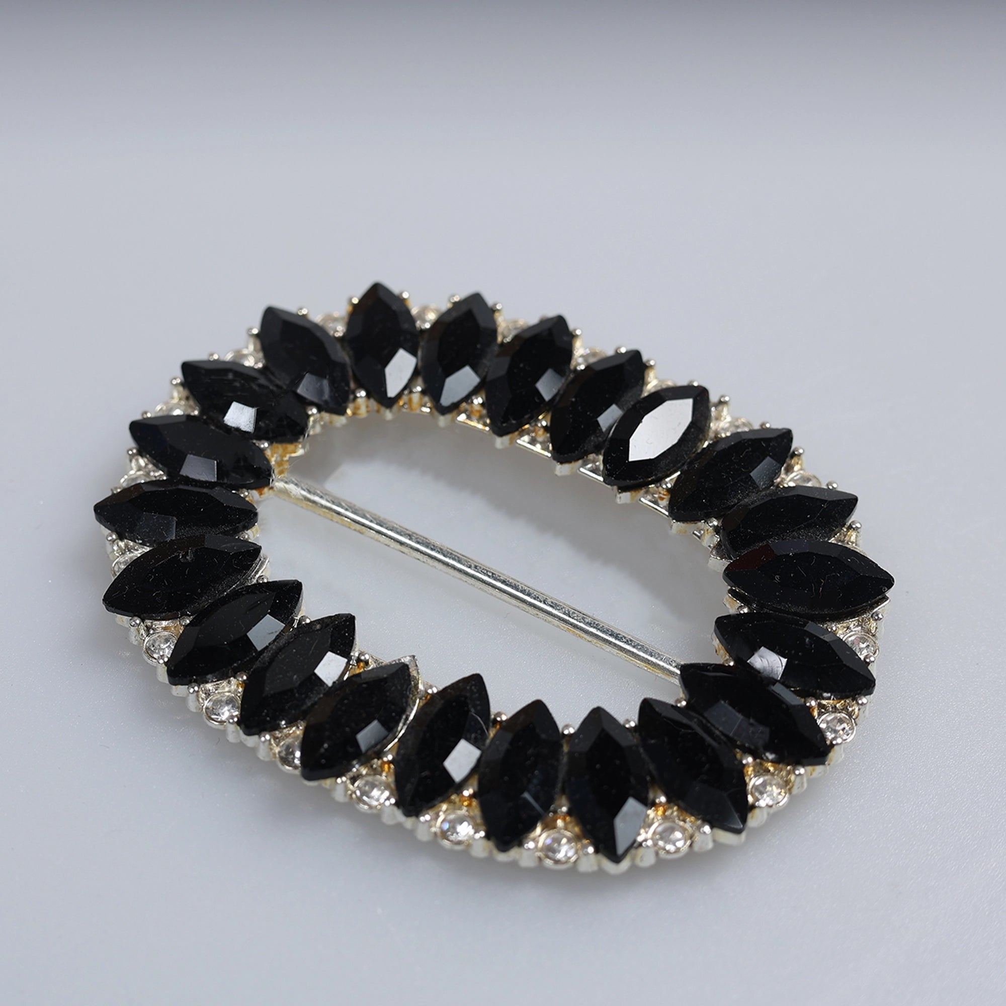 Catarame cu strasuri M63 - Ahura