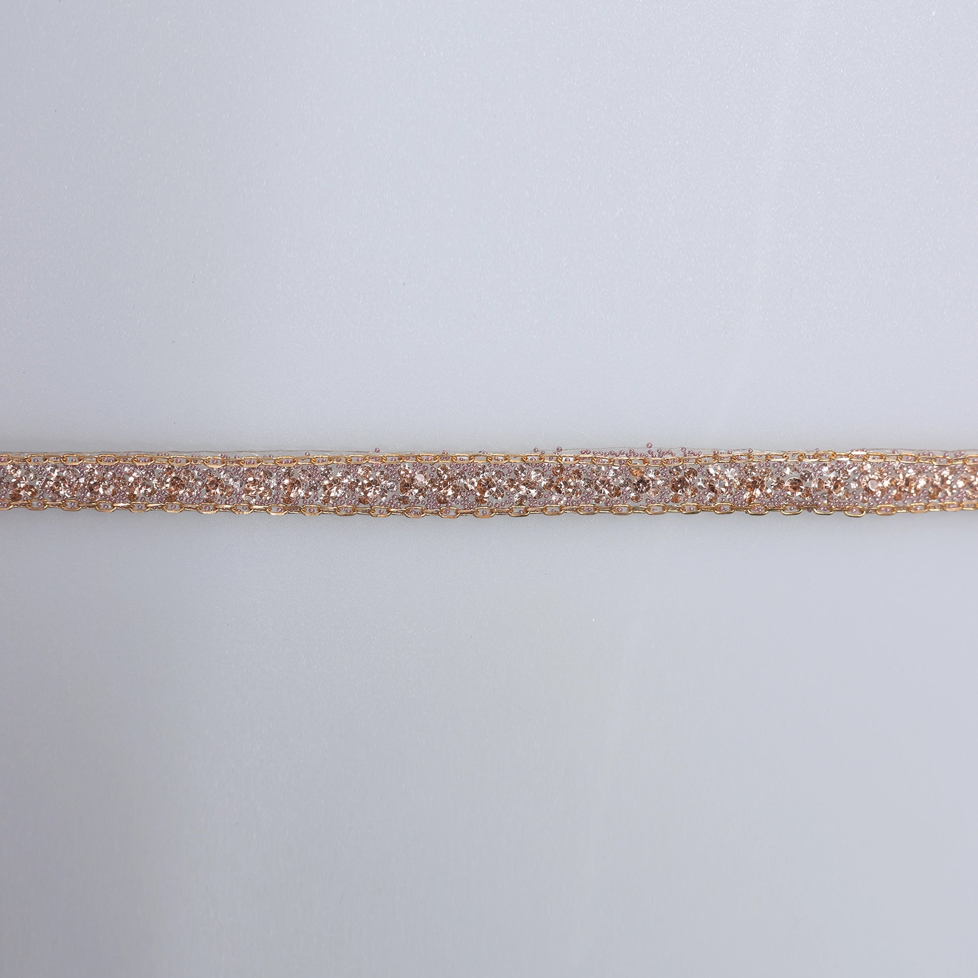 Aplicatii cu strasuri M422 - Ahura