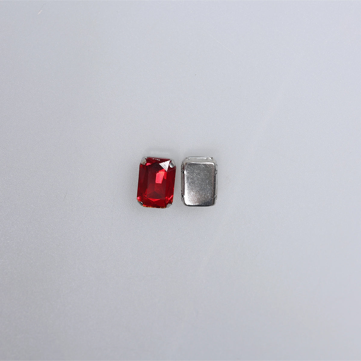 Piatră pentru cusut tip lacrimă 1x1.4 cm - Ahura