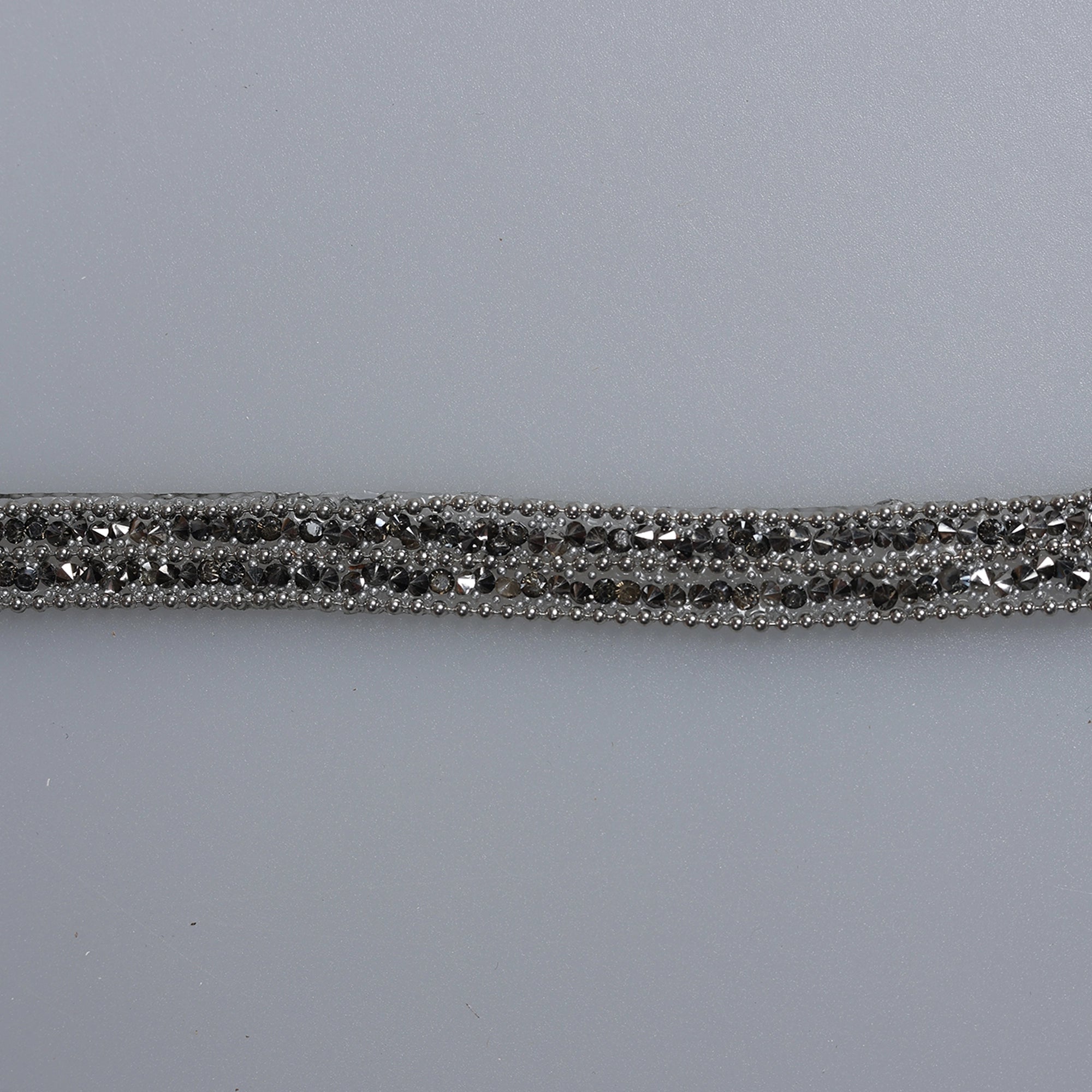 Aplicatii cu strasuri M511 - Ahura