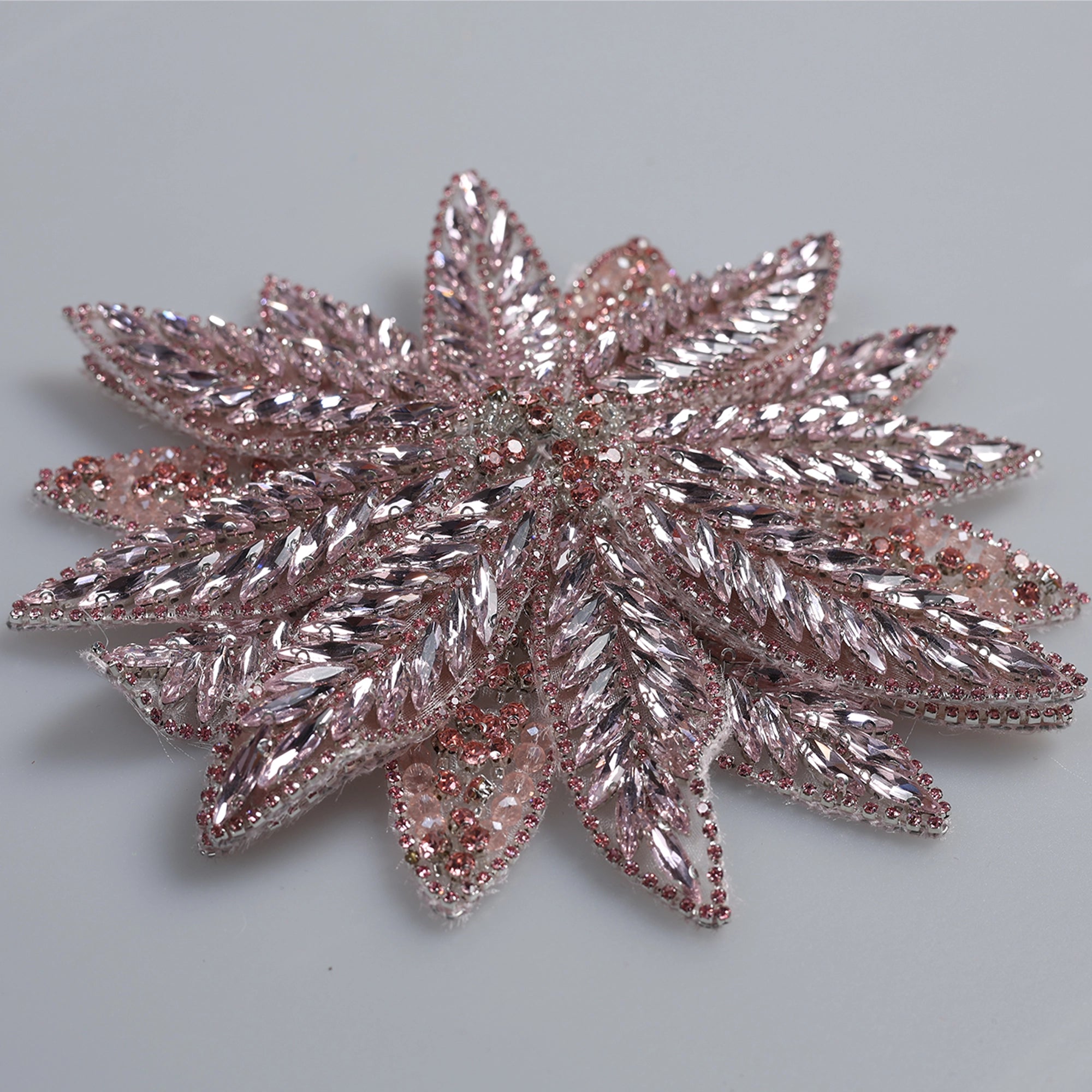 Aplicatii cu strasuri M541 - Ahura