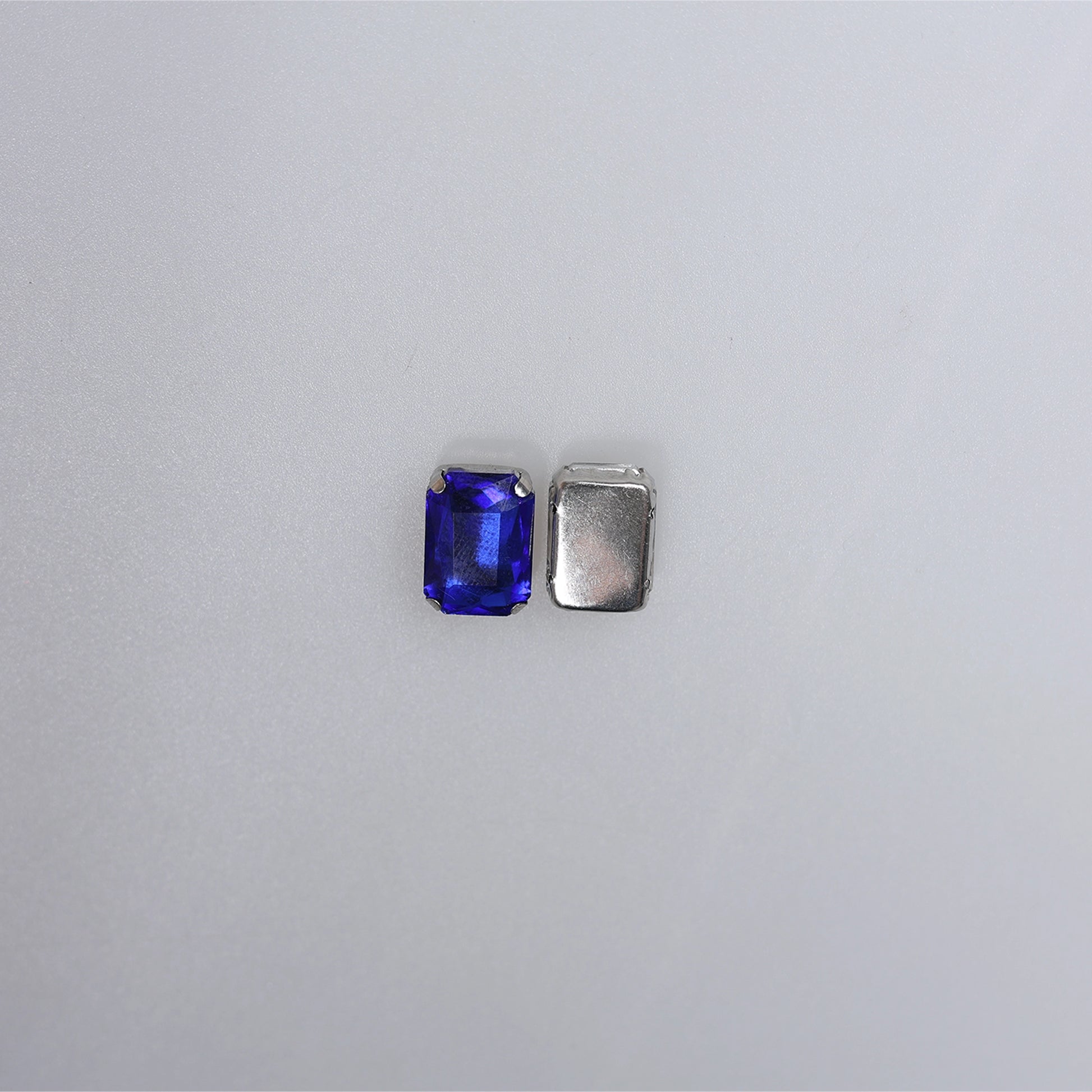 Piatră pentru cusut tip lacrimă 1x1.4 cm - Ahura