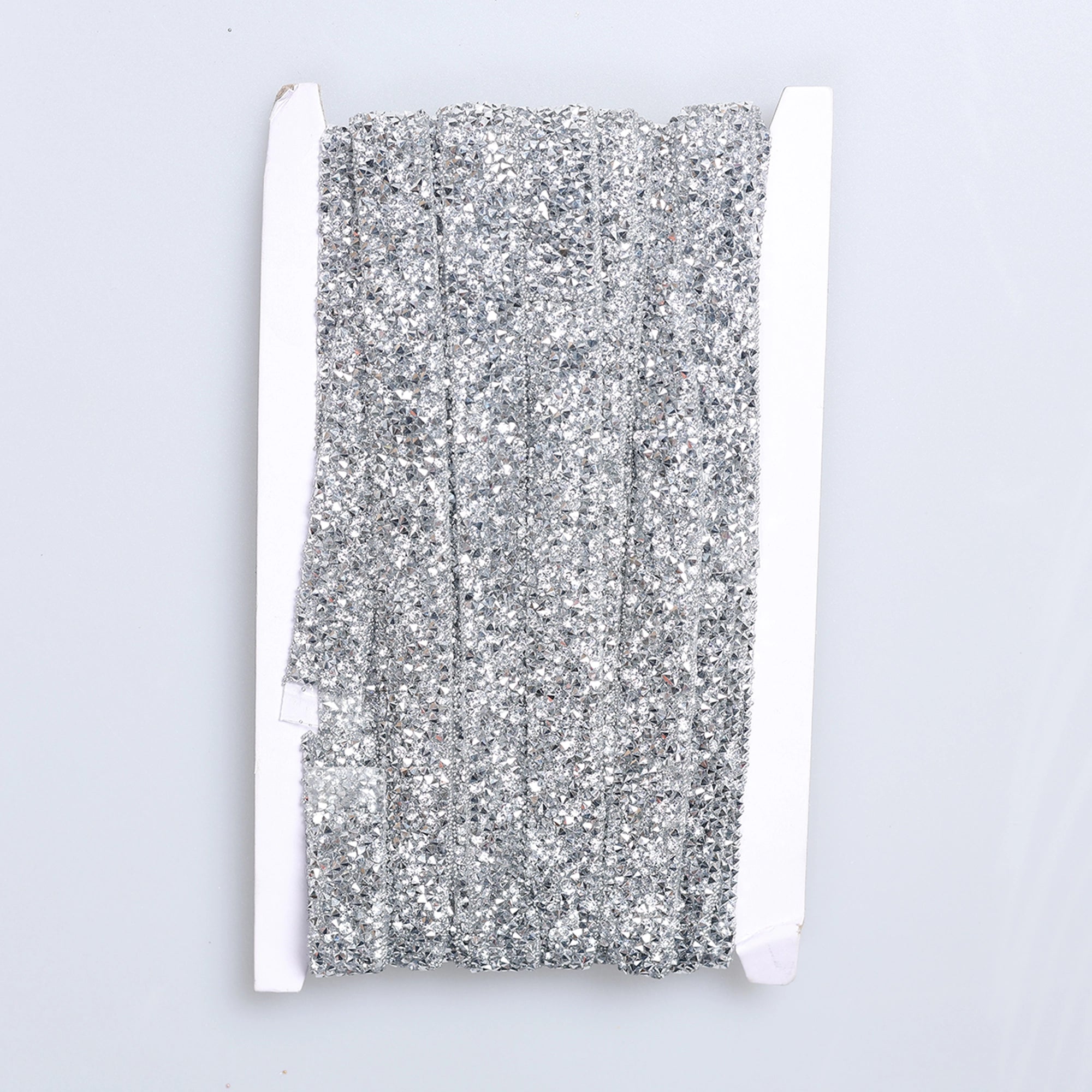 Aplicatii cu strasuri M429 - Ahura