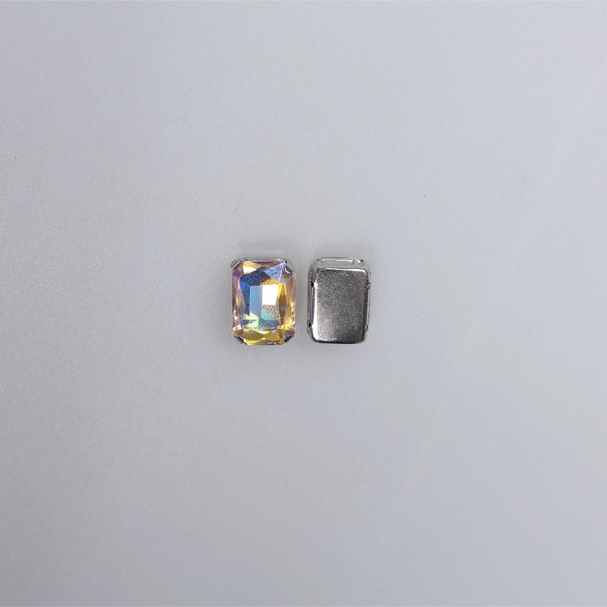 Piatră pentru cusut tip lacrimă 1x1.4 cm - Ahura