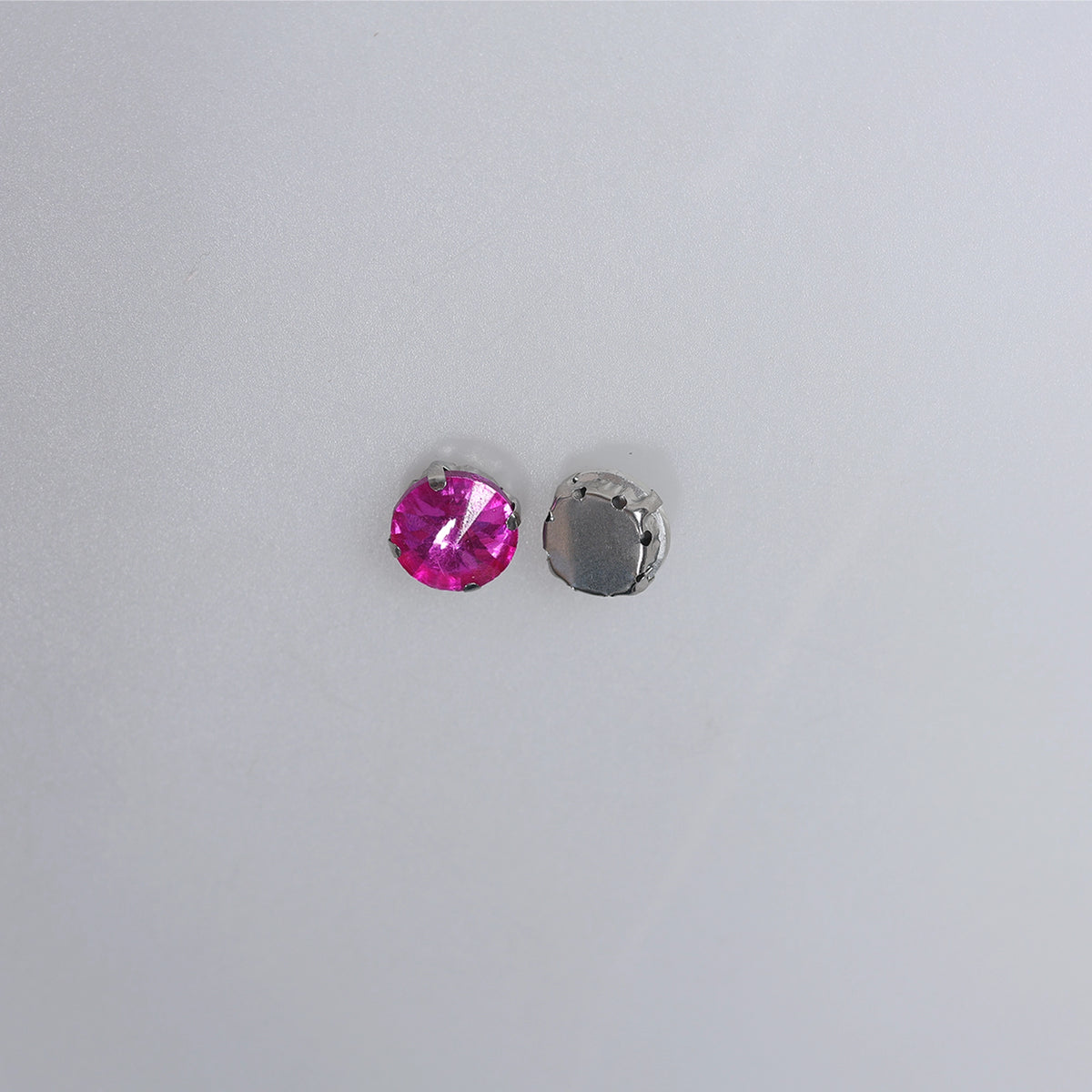 Piatră pentru cusut tip lacrimă 1.2x1.2 cm - Ahura