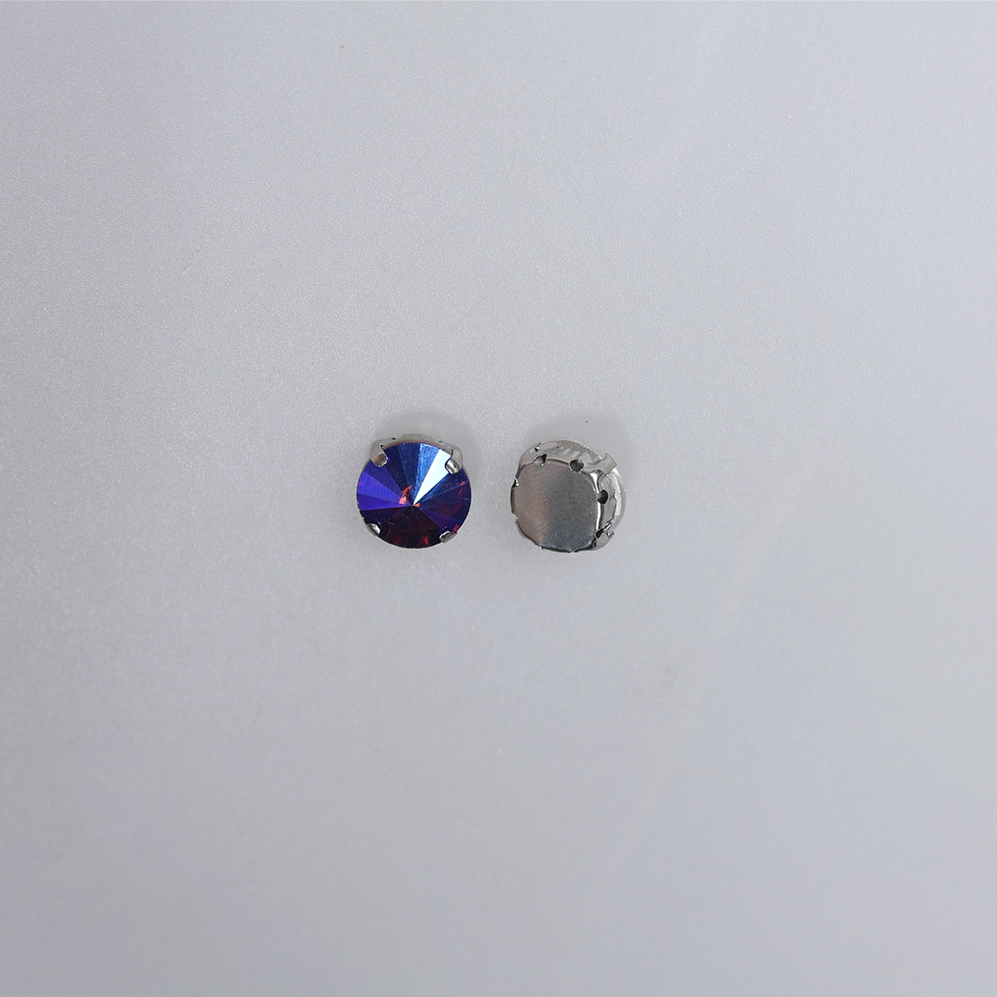 Piatră pentru cusut tip lacrimă 1.2x1.2 cm - Ahura