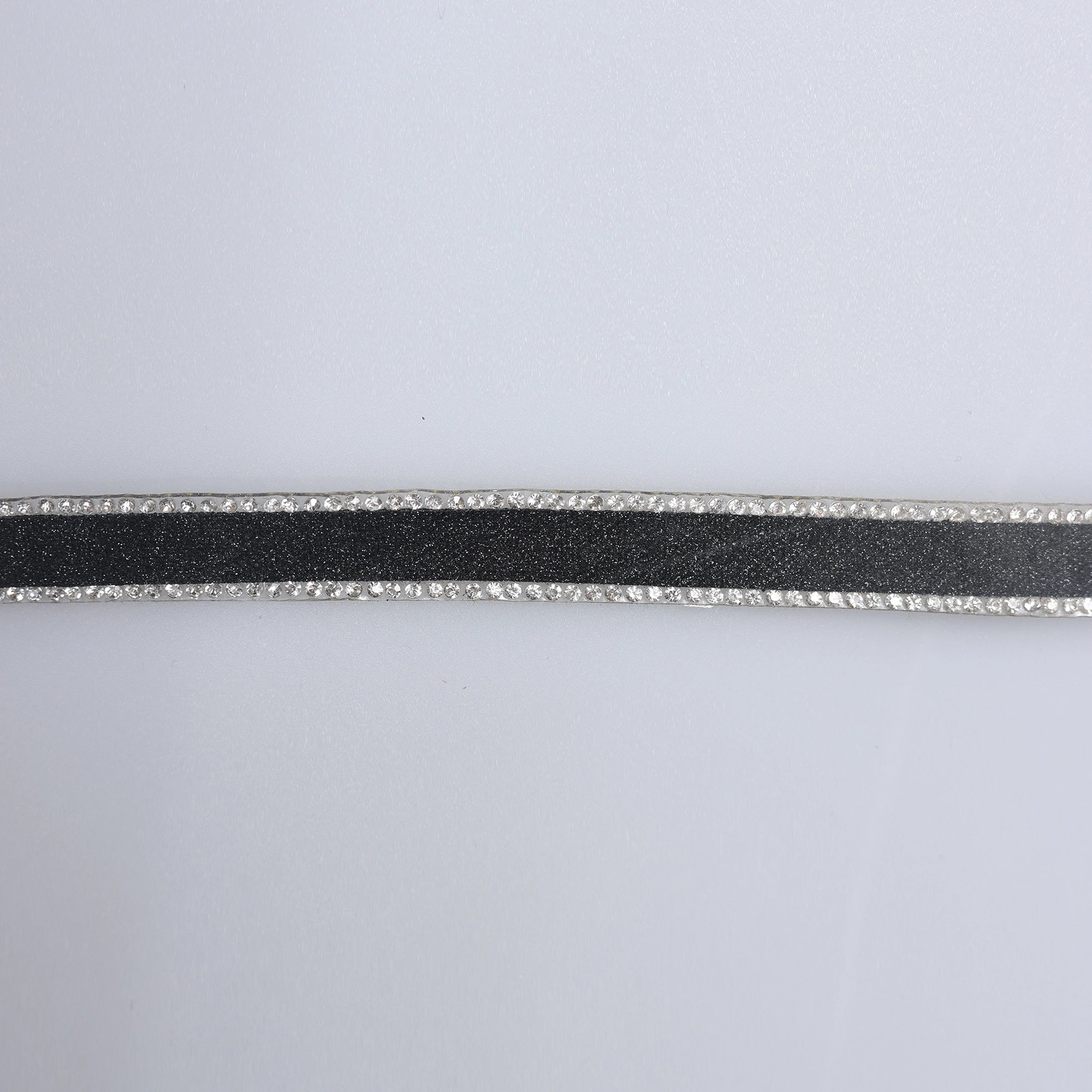 Aplicatii cu strasuri M435 - Ahura