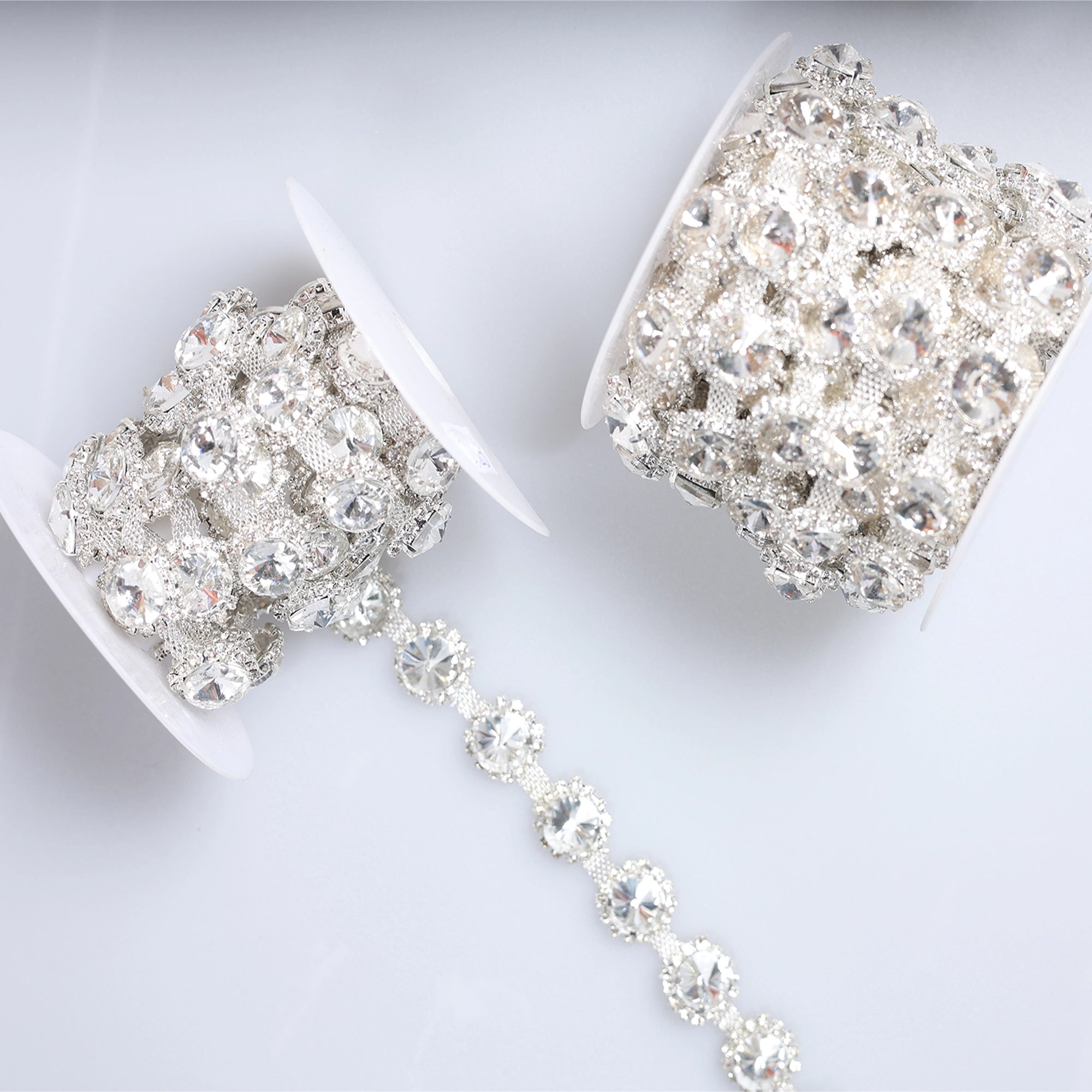 Banda cu strasuri M108 - Ahura