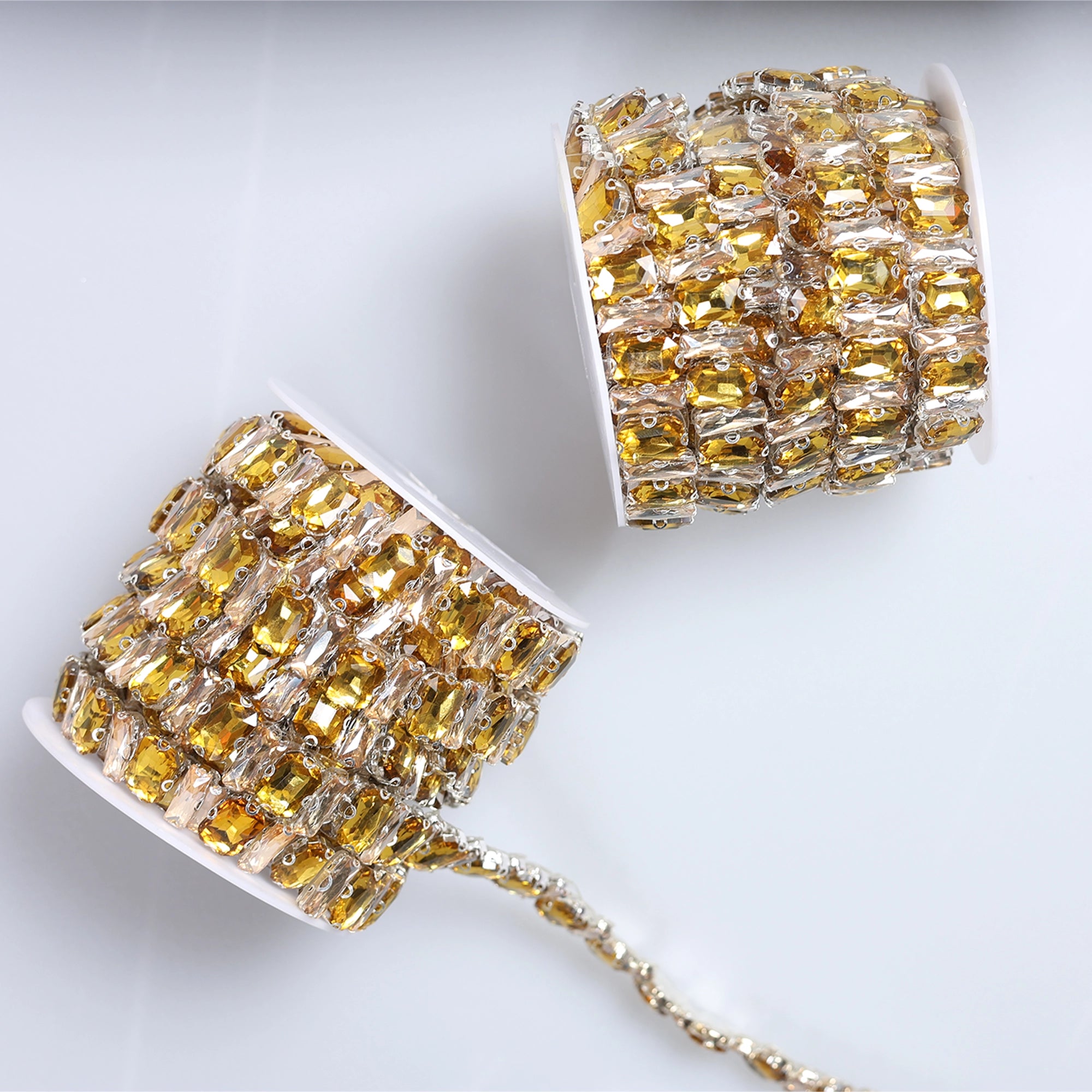 Banda cu strasuri M16 - Ahura