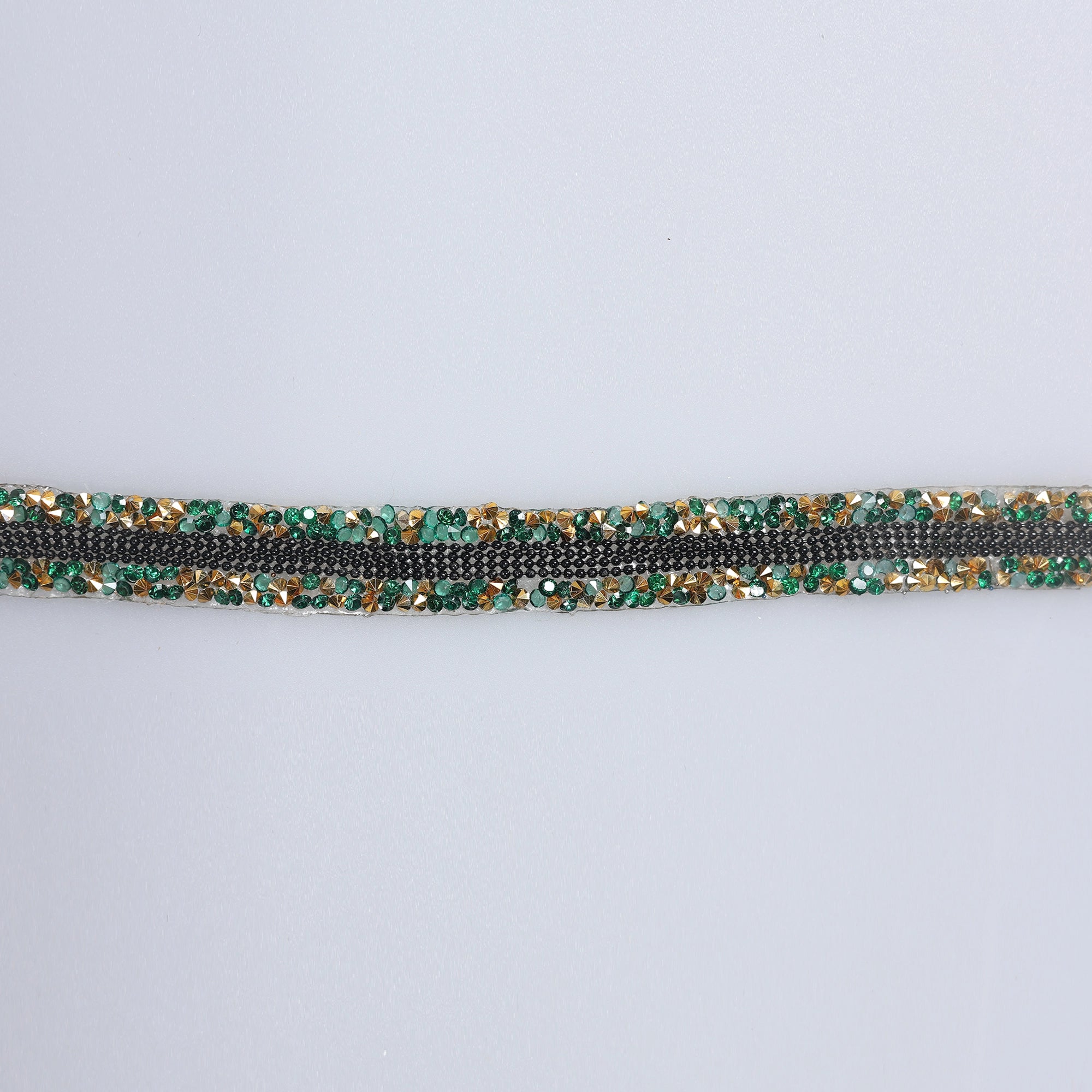 Aplicatii cu strasuri M438 - Ahura