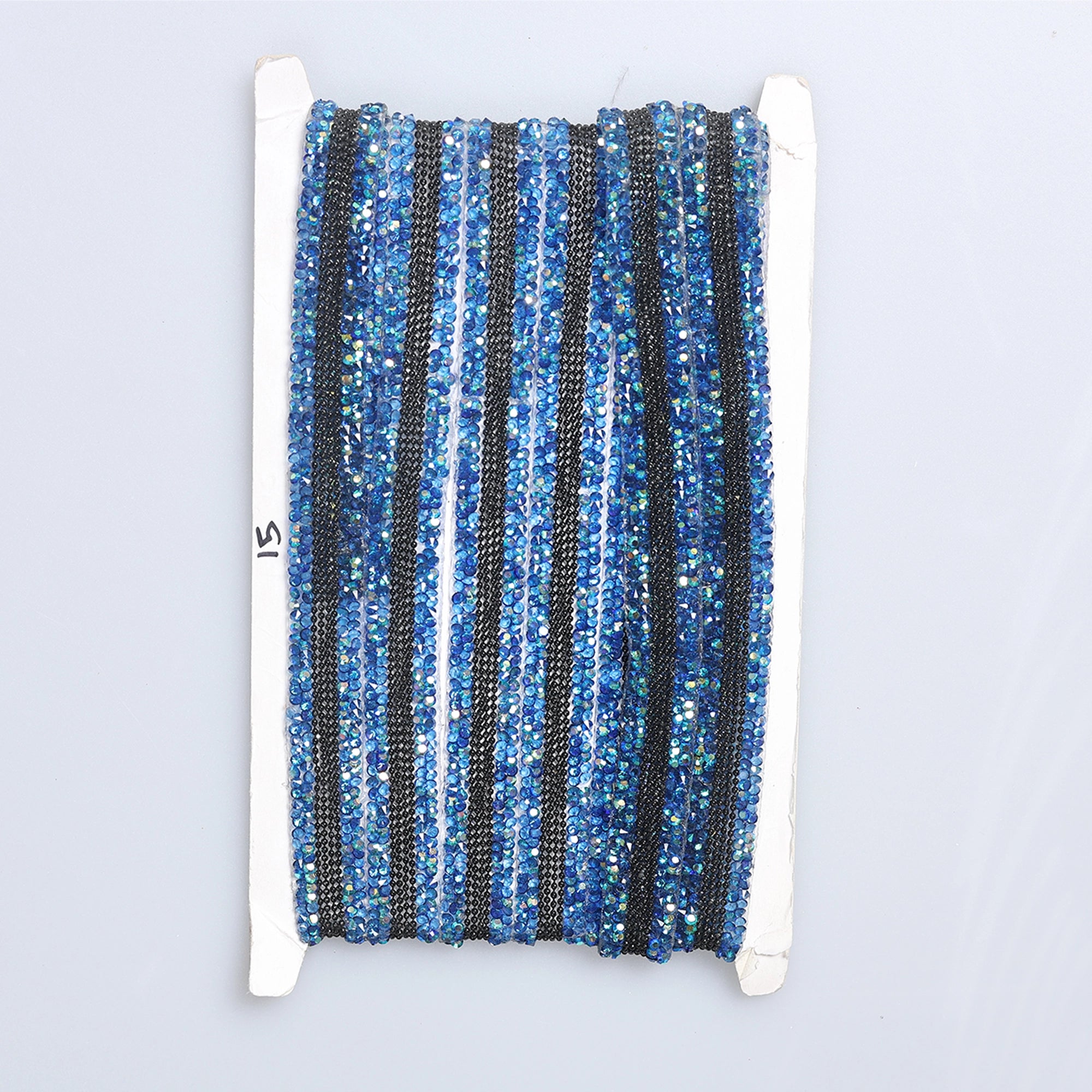 Aplicatii cu strasuri M439 - Ahura