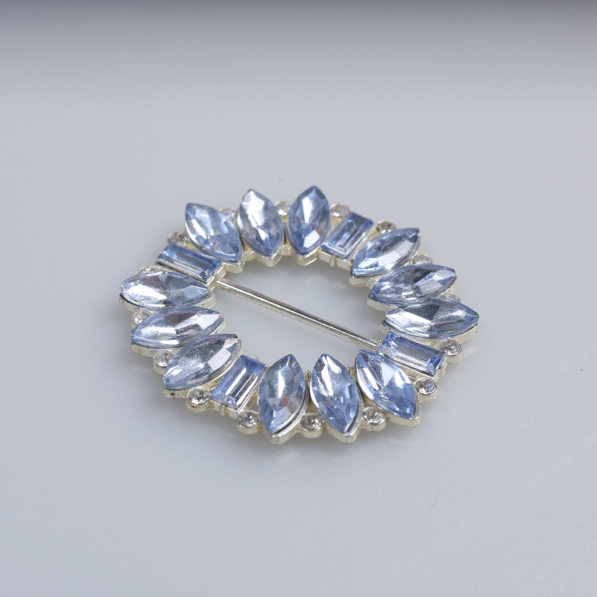 Catarame cu strasuri M80 - Ahura