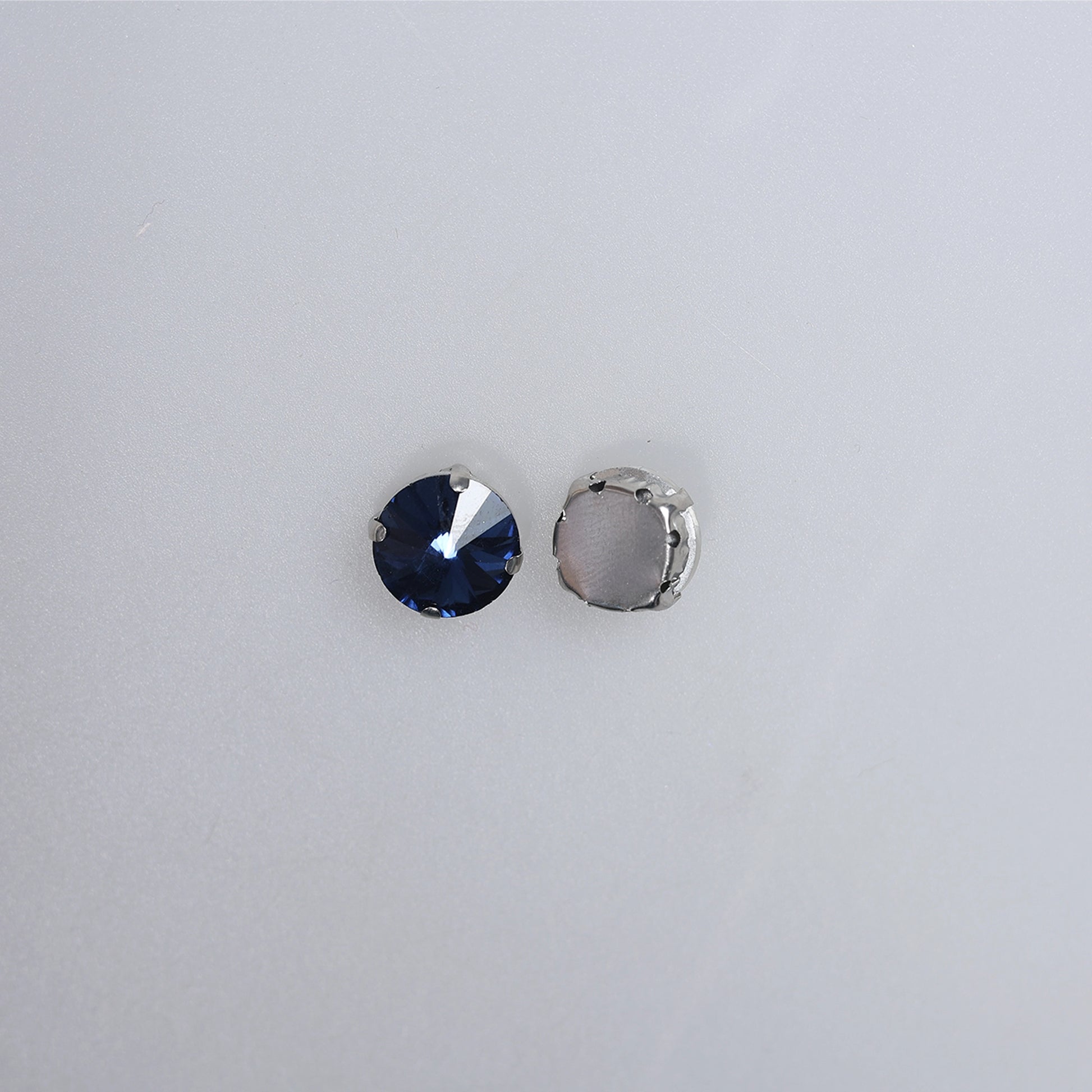 Piatră pentru cusut tip lacrimă 1.2x1.2 cm - Ahura
