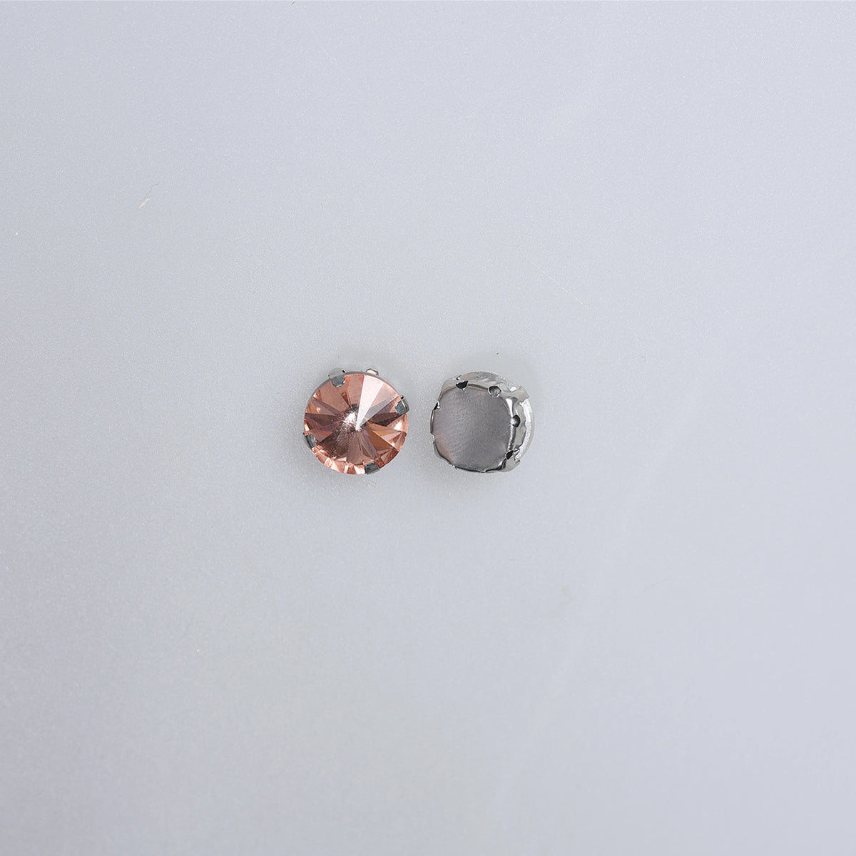 Piatră pentru cusut tip lacrimă 1.2x1.2 cm - Ahura