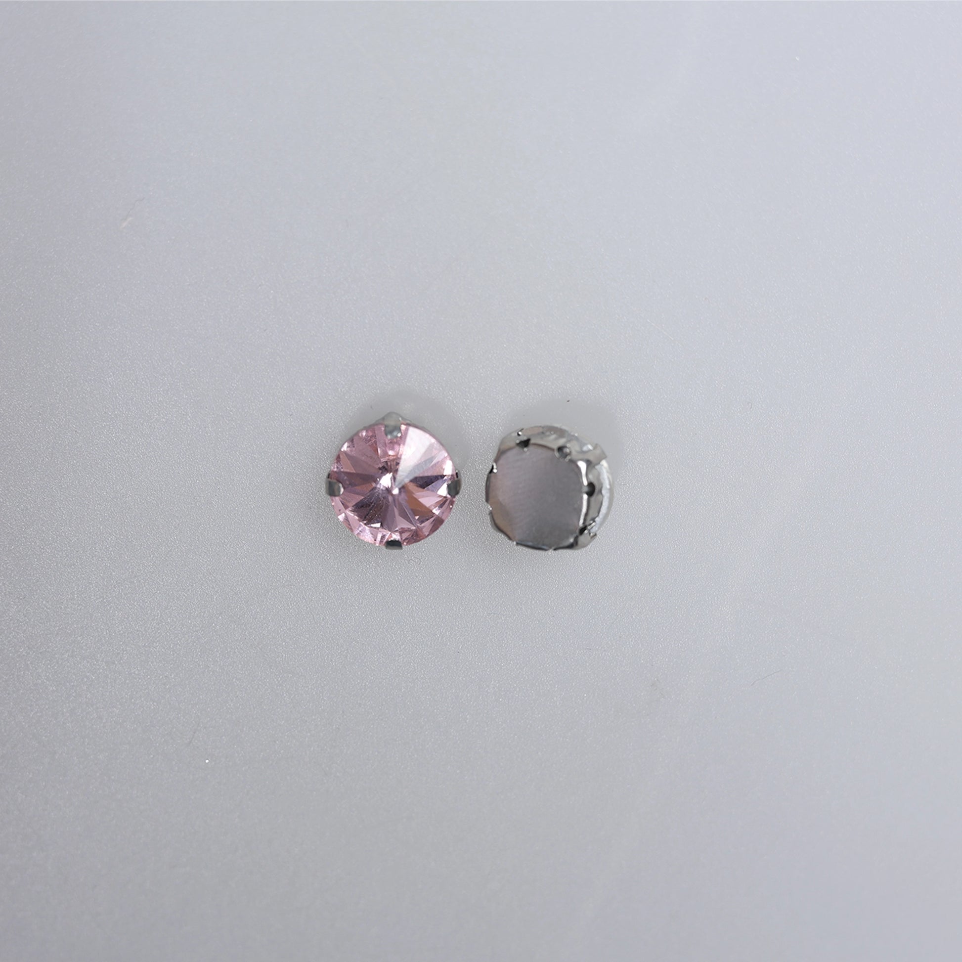 Piatră pentru cusut tip lacrimă 1.2x1.2 cm - Ahura