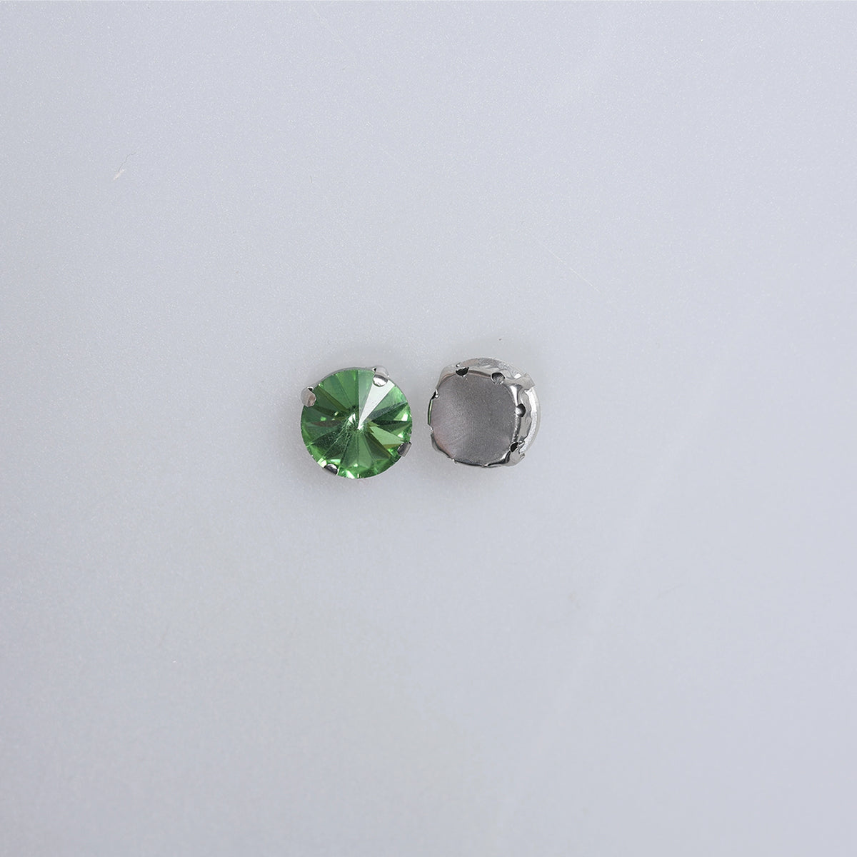 Piatră pentru cusut tip lacrimă 1.2x1.2 cm - Ahura