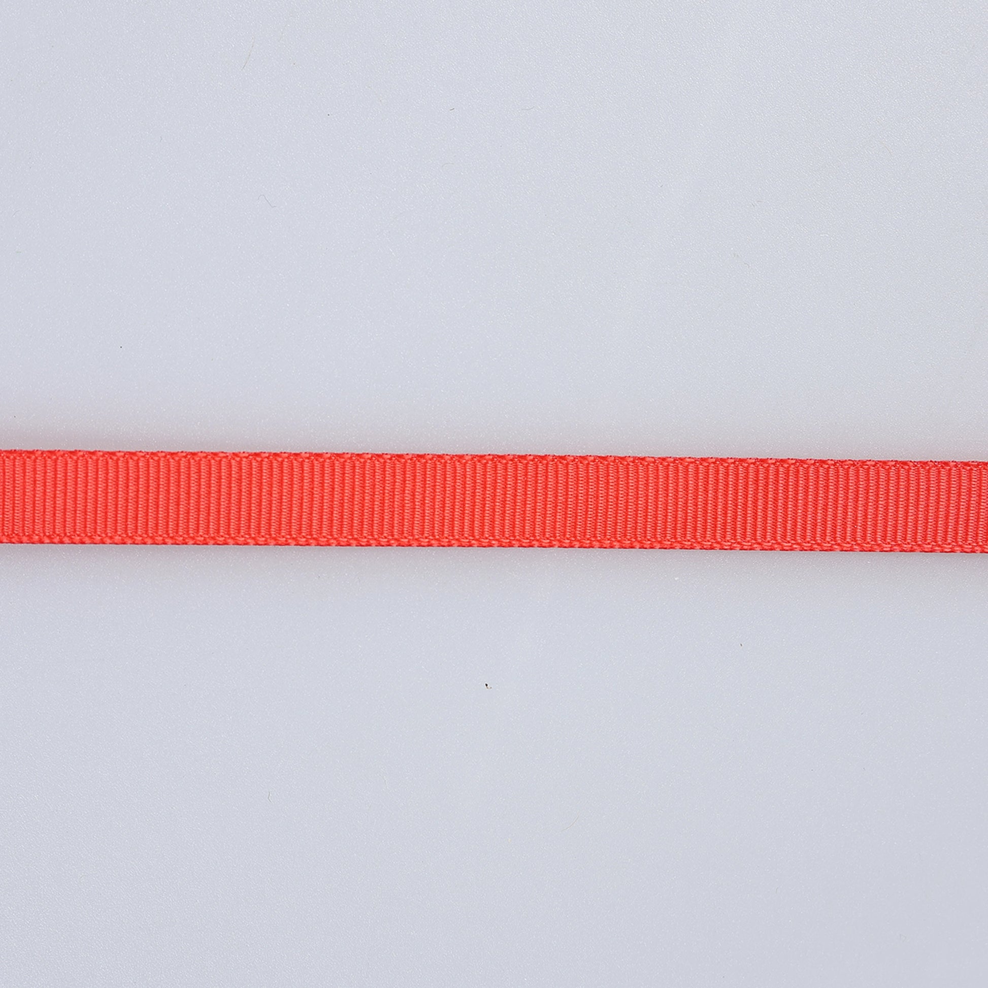 Bandă ripsată 1 cm roșu - detaliu