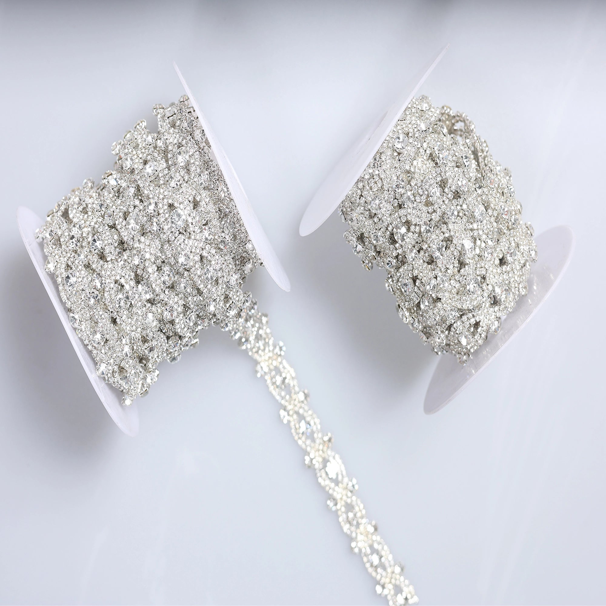 Banda cu strasuri M143 - Ahura