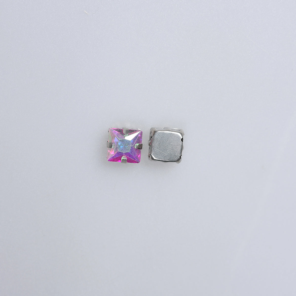 Piatră pentru cusut tip lacrimă 1x1 cm - Ahura