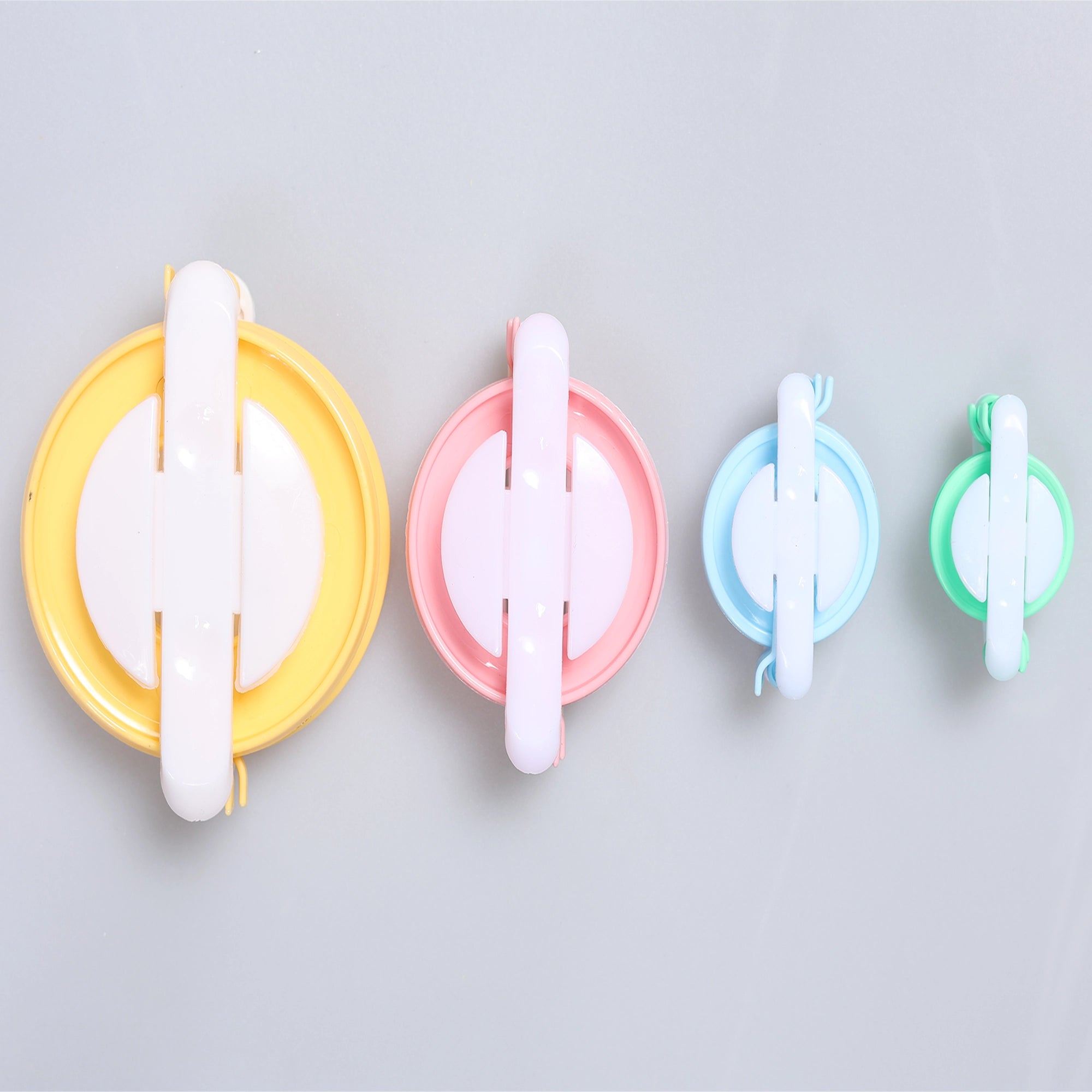 Aparat pentru ciucuri