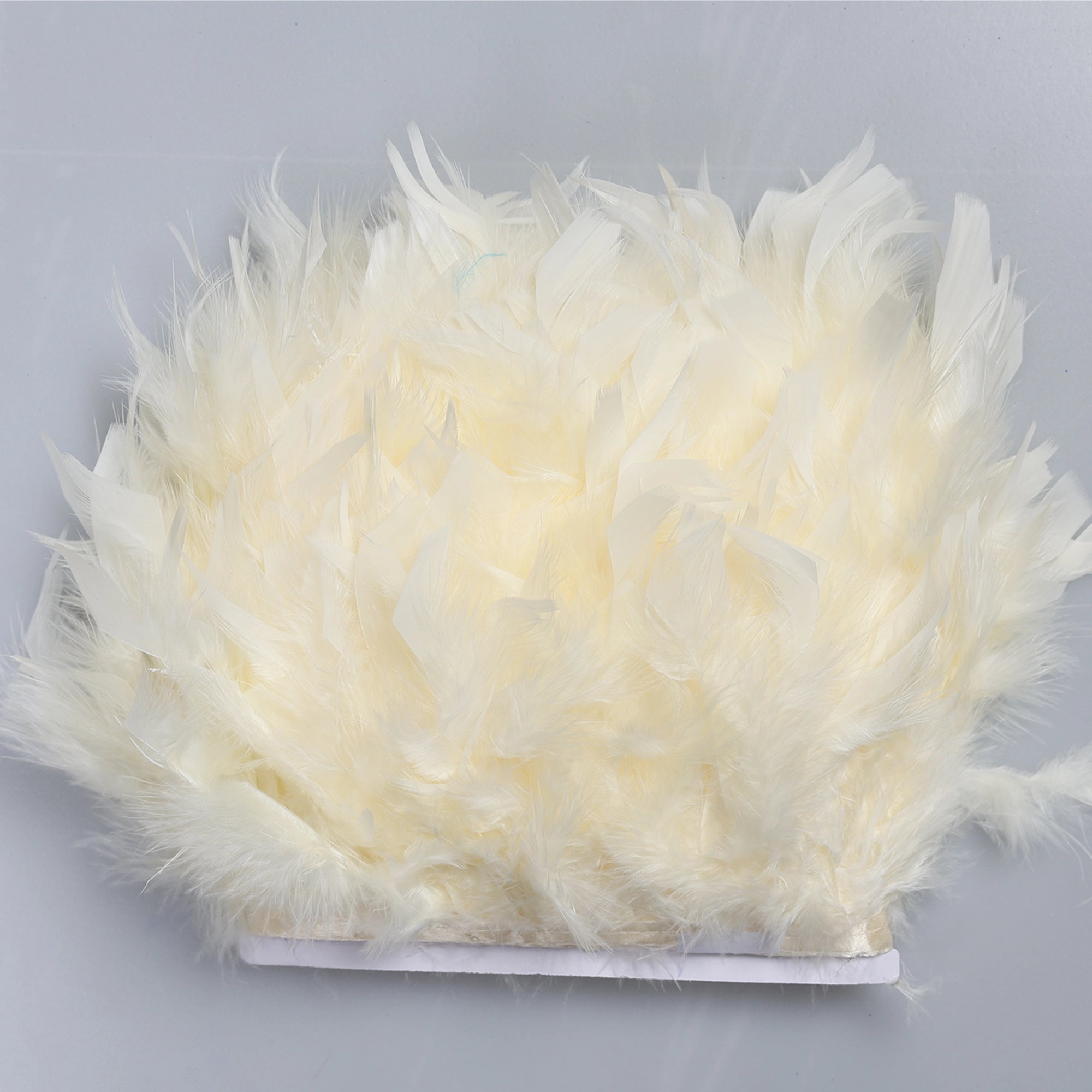 Pene de gâscă pe bandă M260 - Ahura