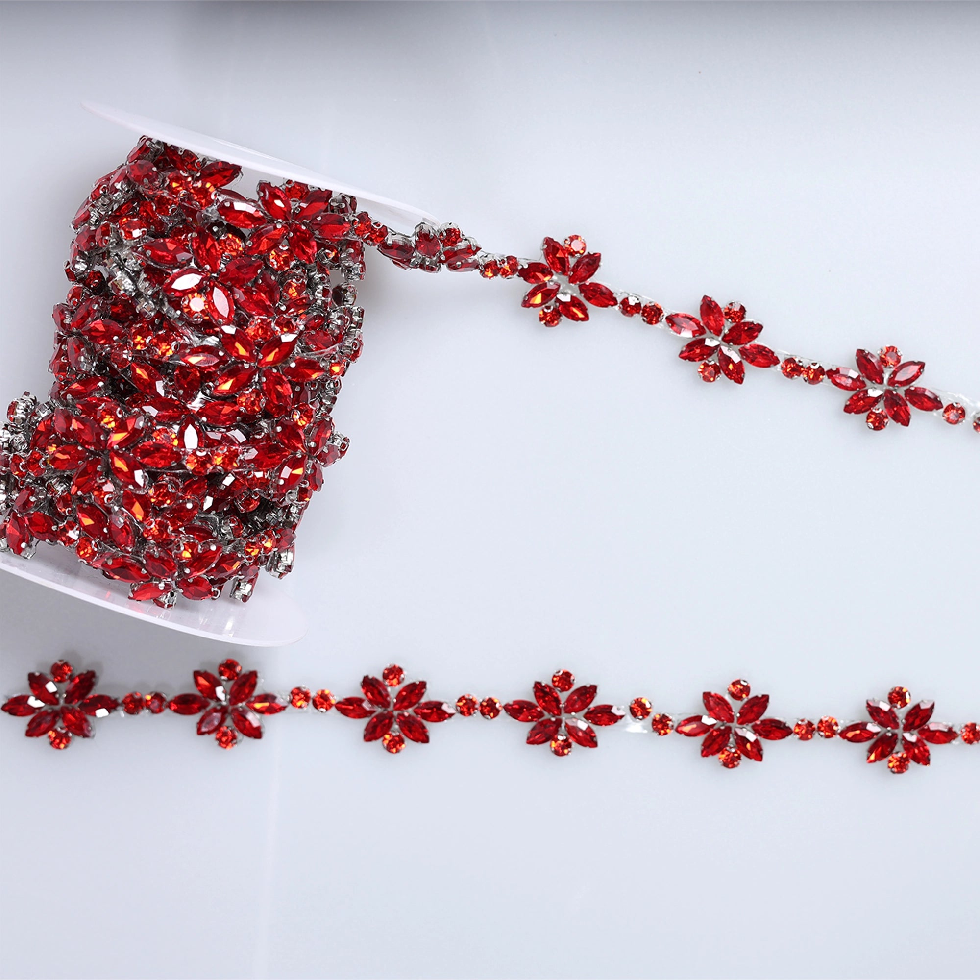 Banda cu strasuri M15 - Ahura