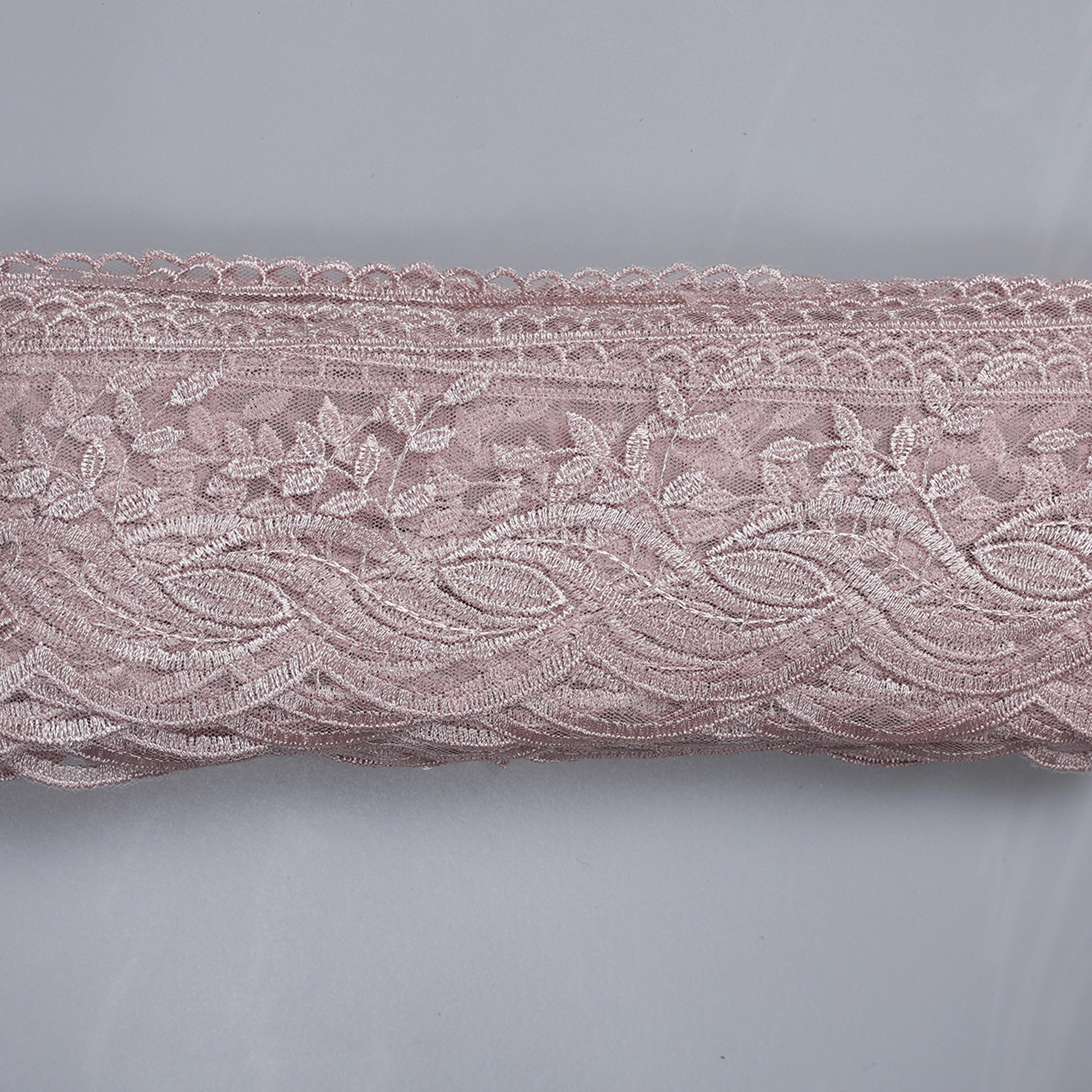 Dantela M131 - Ahura