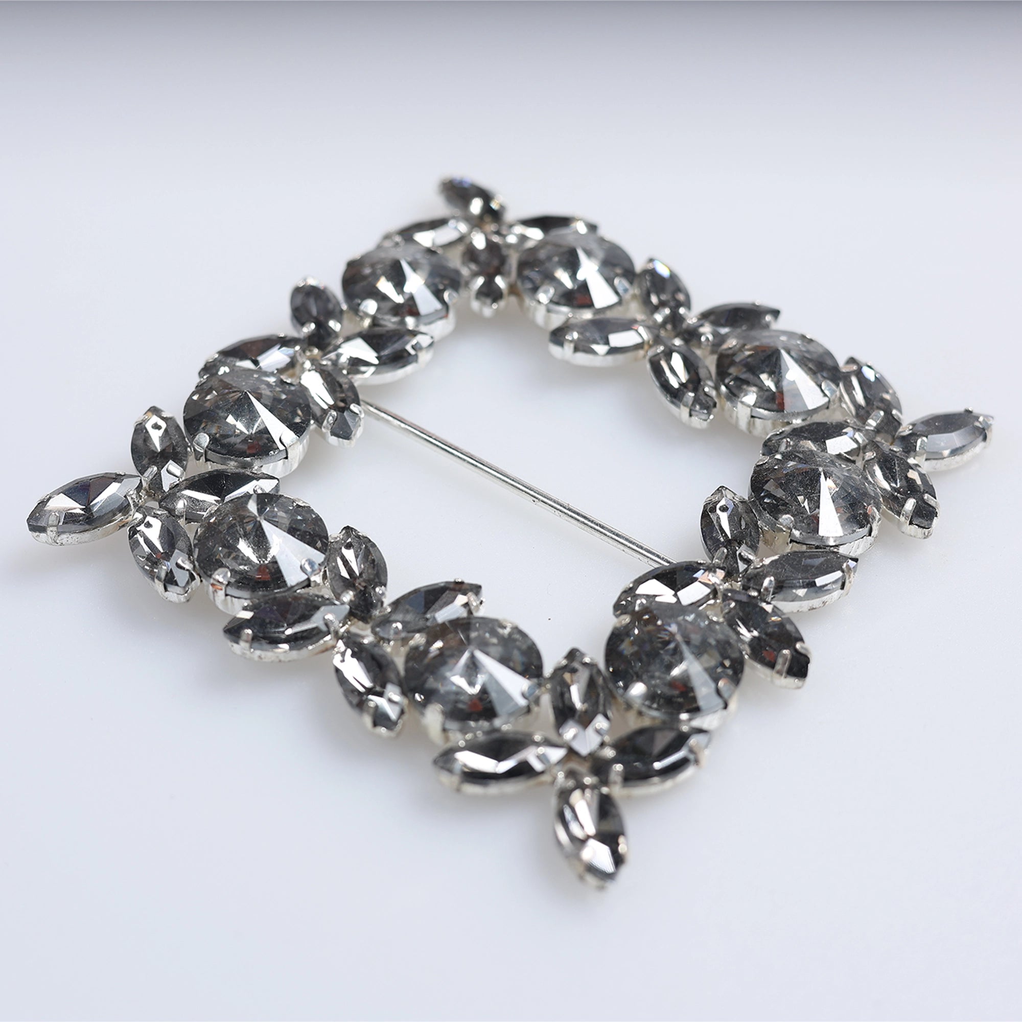 Catarame cu strasuri M90 - Ahura