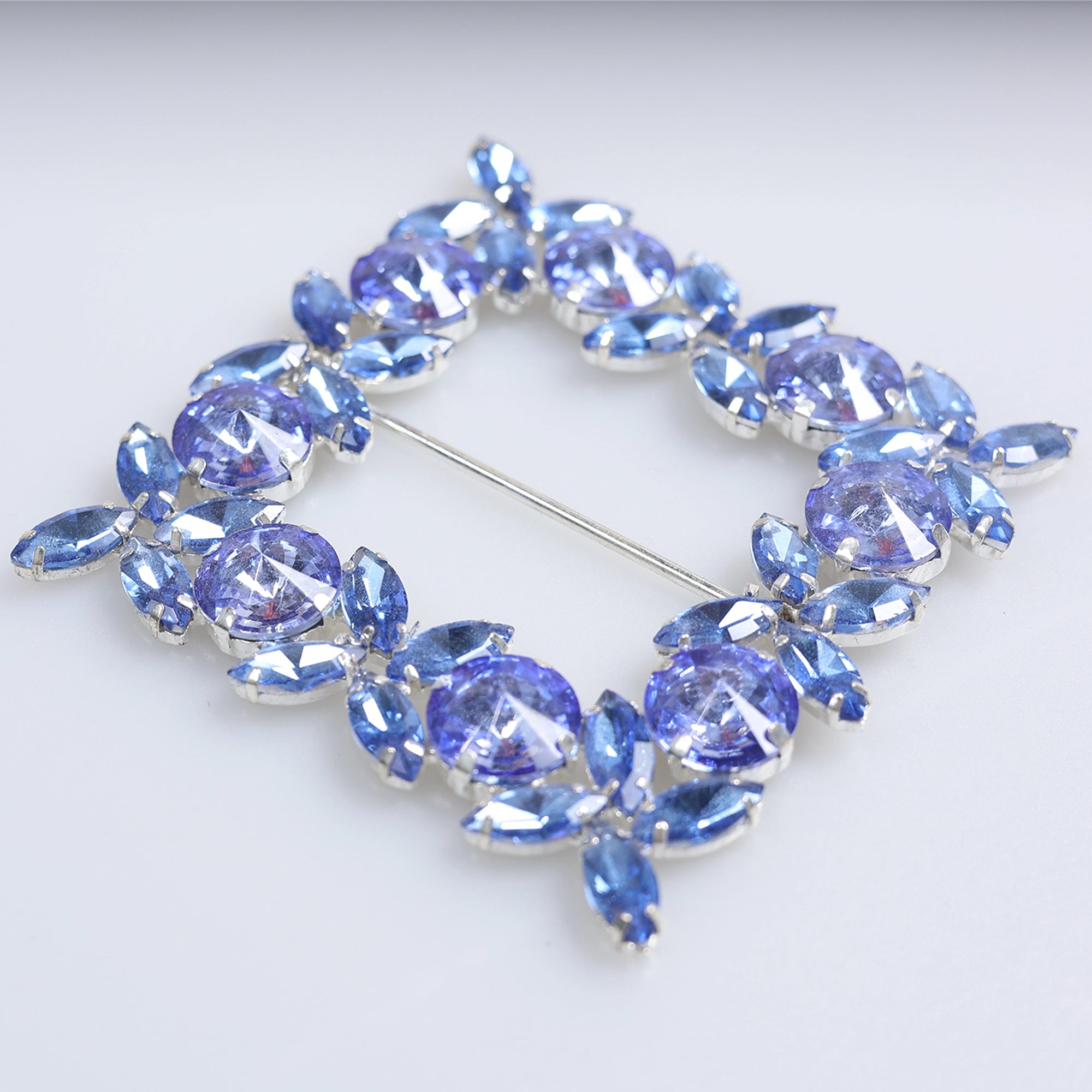 Catarame cu strasuri M91 - Ahura