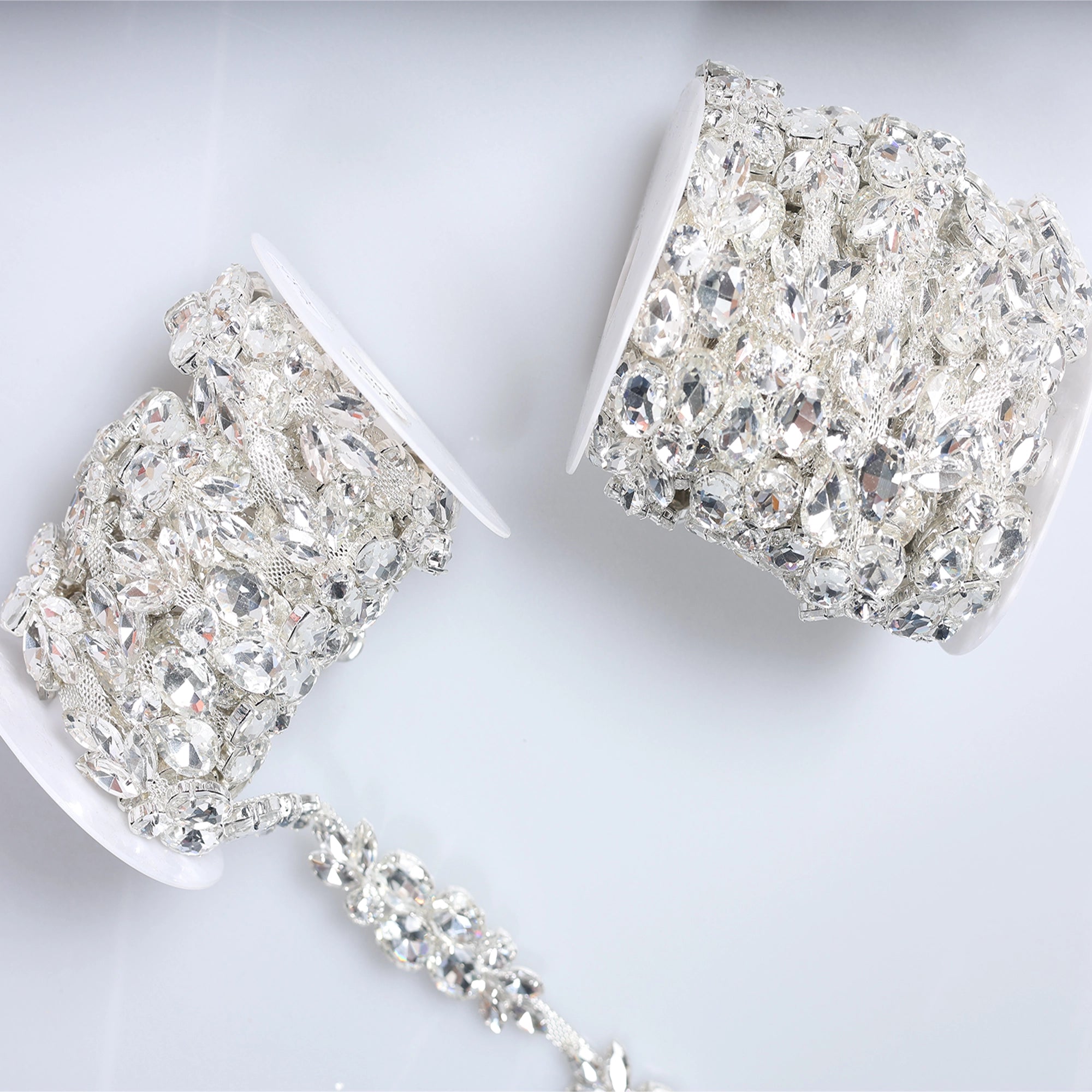 Banda cu strasuri M62 - Ahura