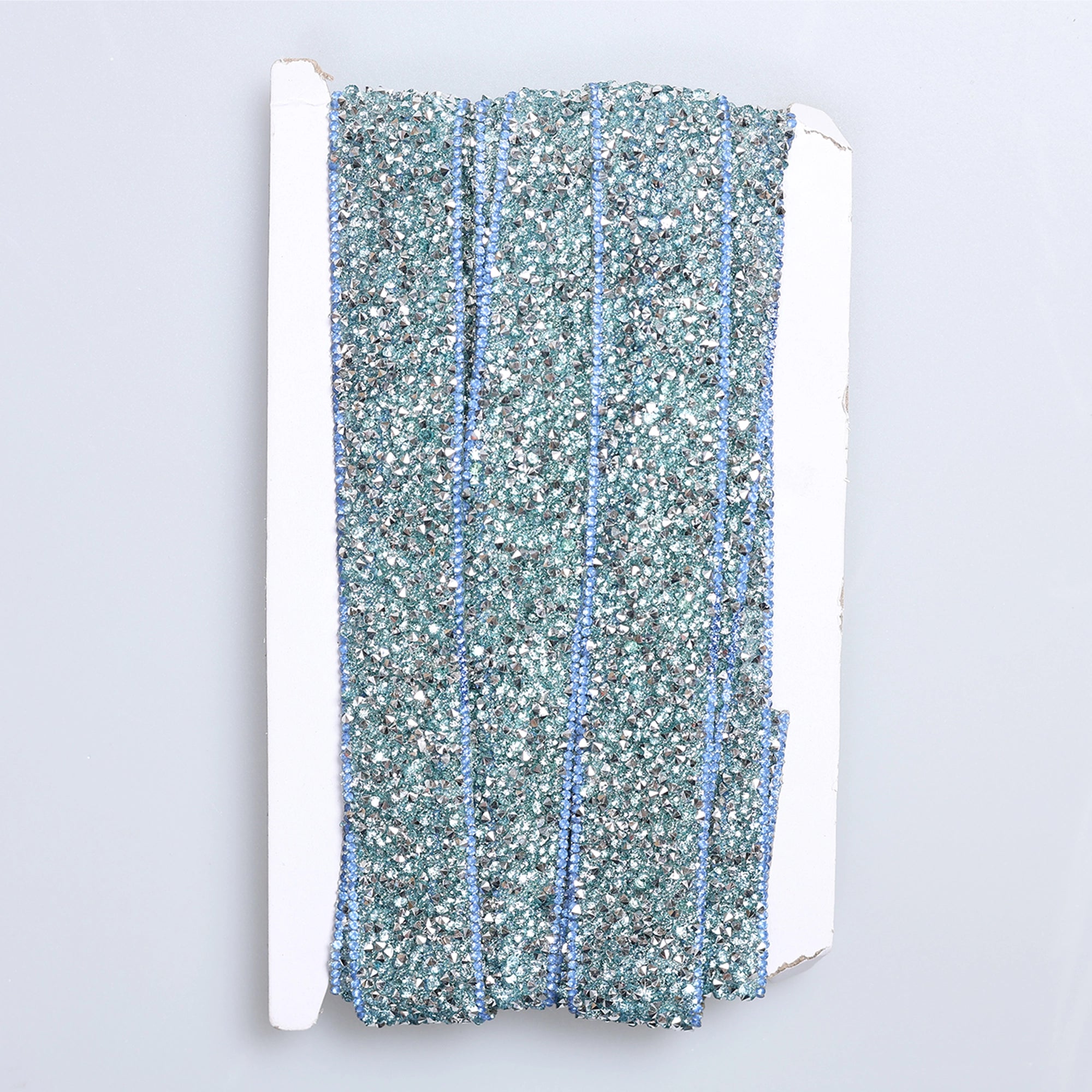 Aplicatii cu strasuri M453 - Ahura