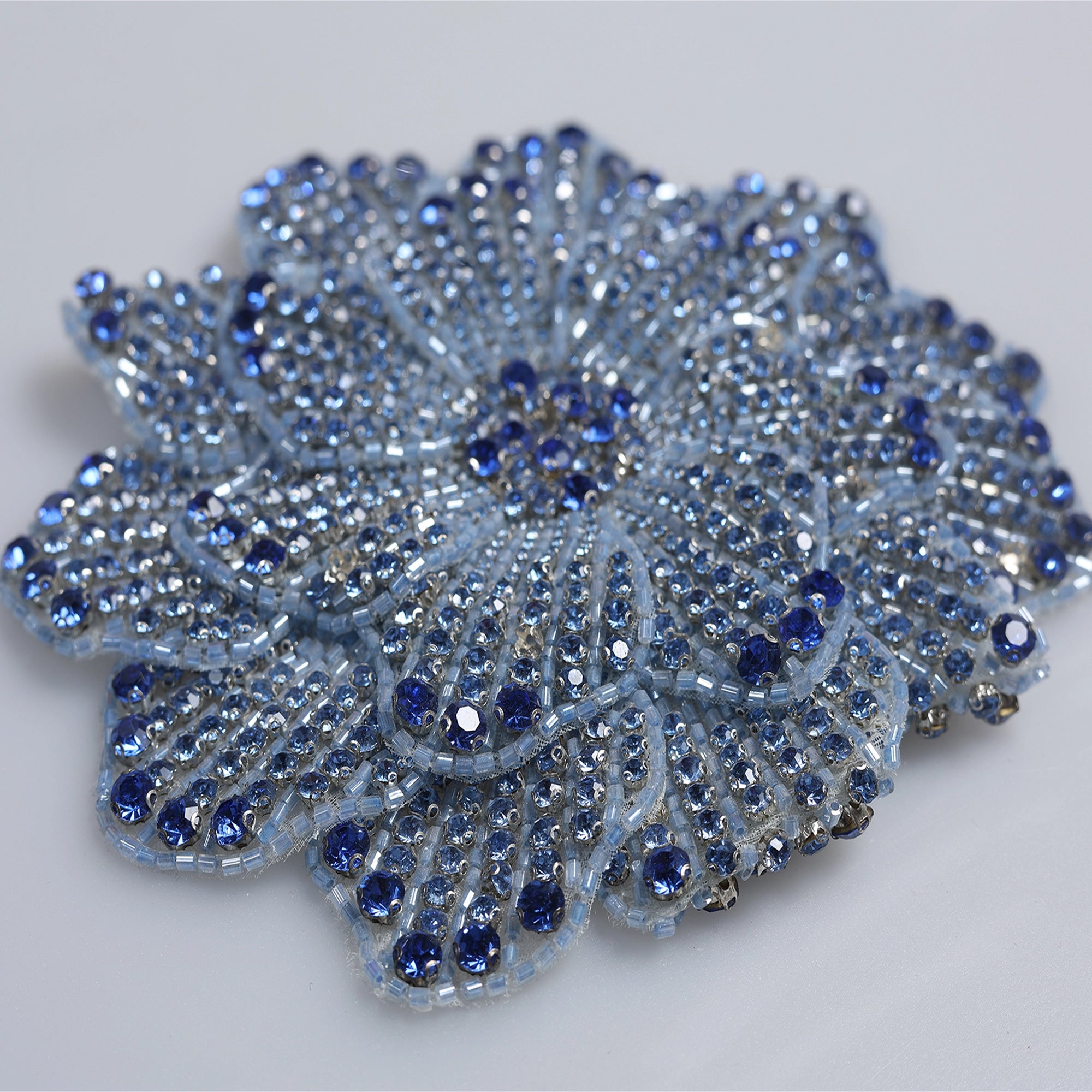 Aplicatii cu strasuri M2 - Ahura