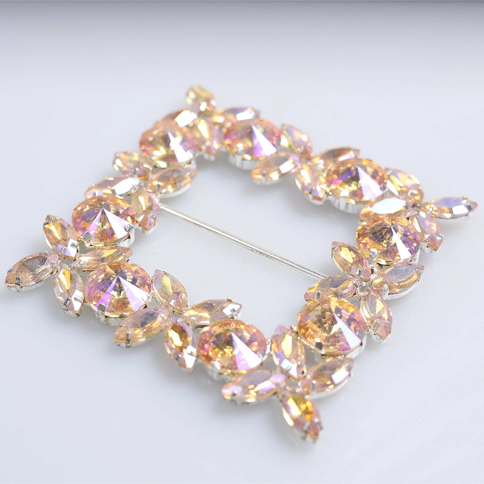 Catarame cu strasuri M96 - Ahura