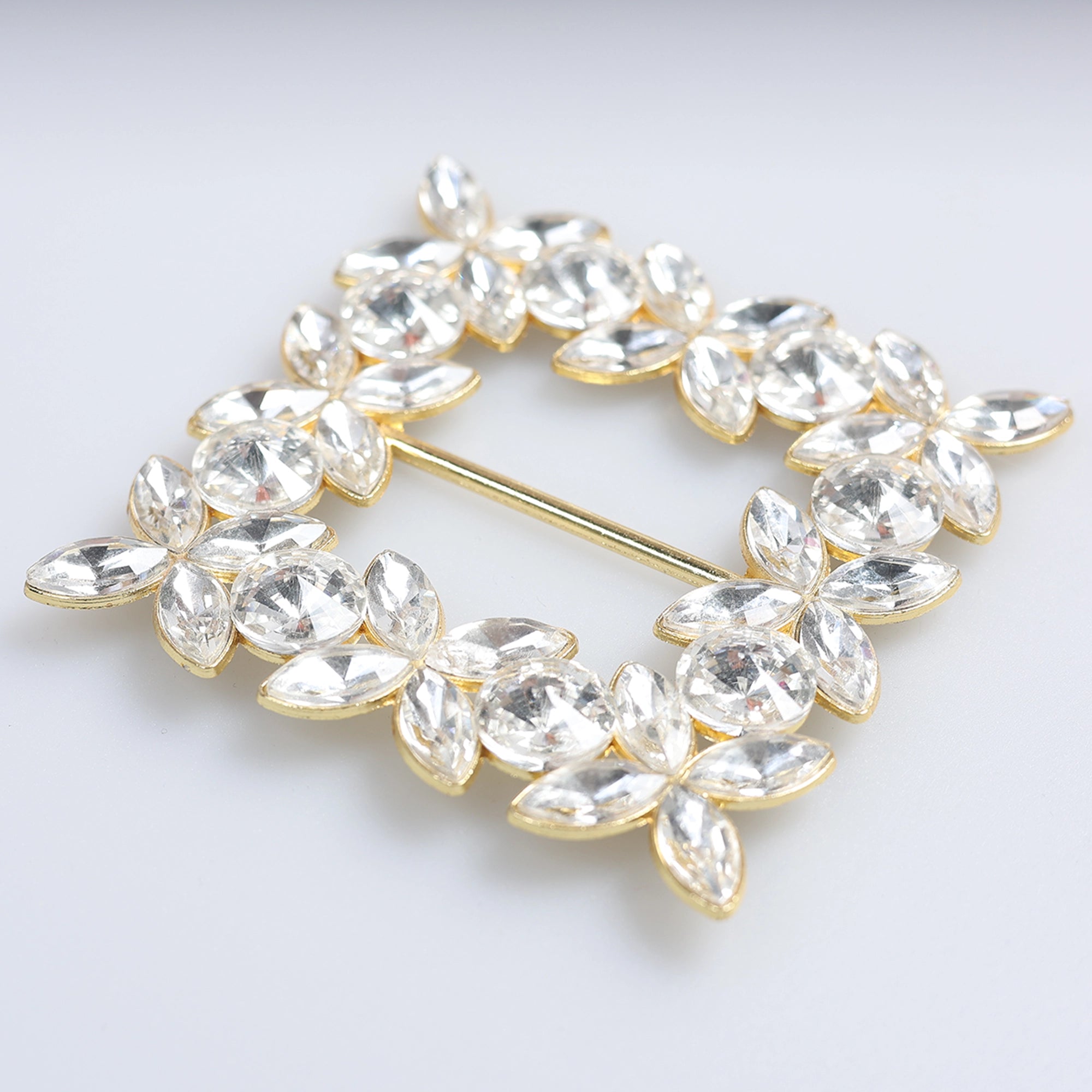 Catarame cu strasuri M99 - Ahura