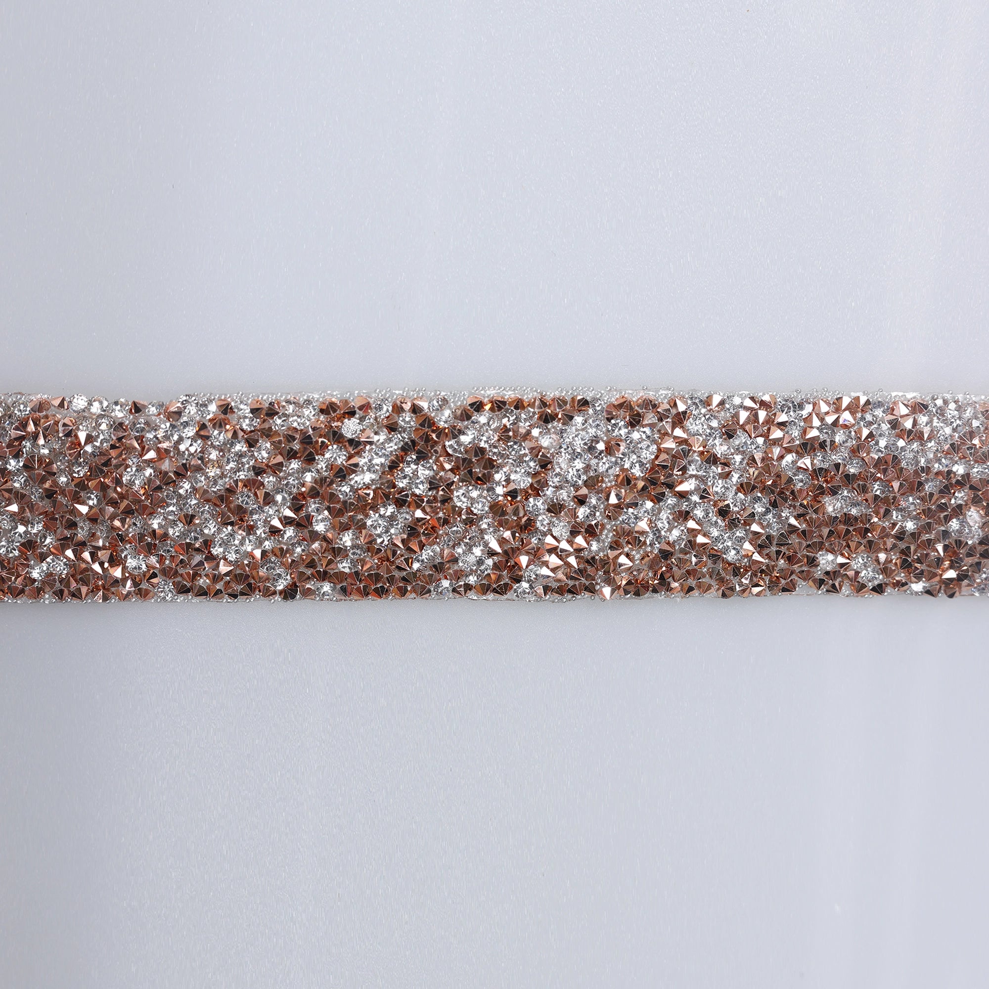 Aplicatii cu strasuri M463 - Ahura