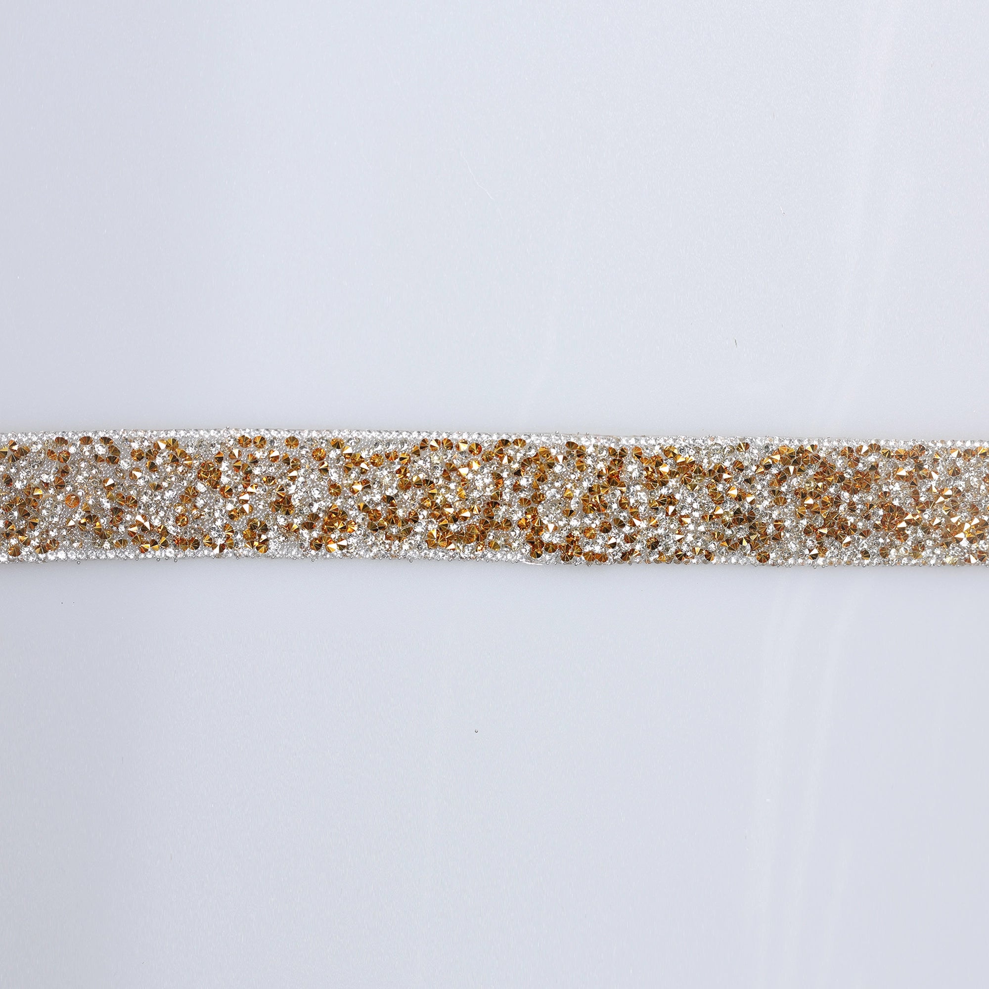 Aplicatii cu strasuri M464 - Ahura