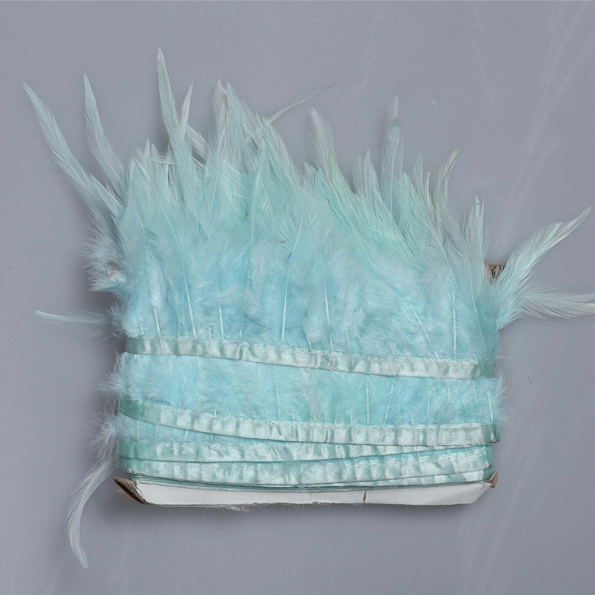 Pene scurte de Cocoș pe bandă M350 - Ahura