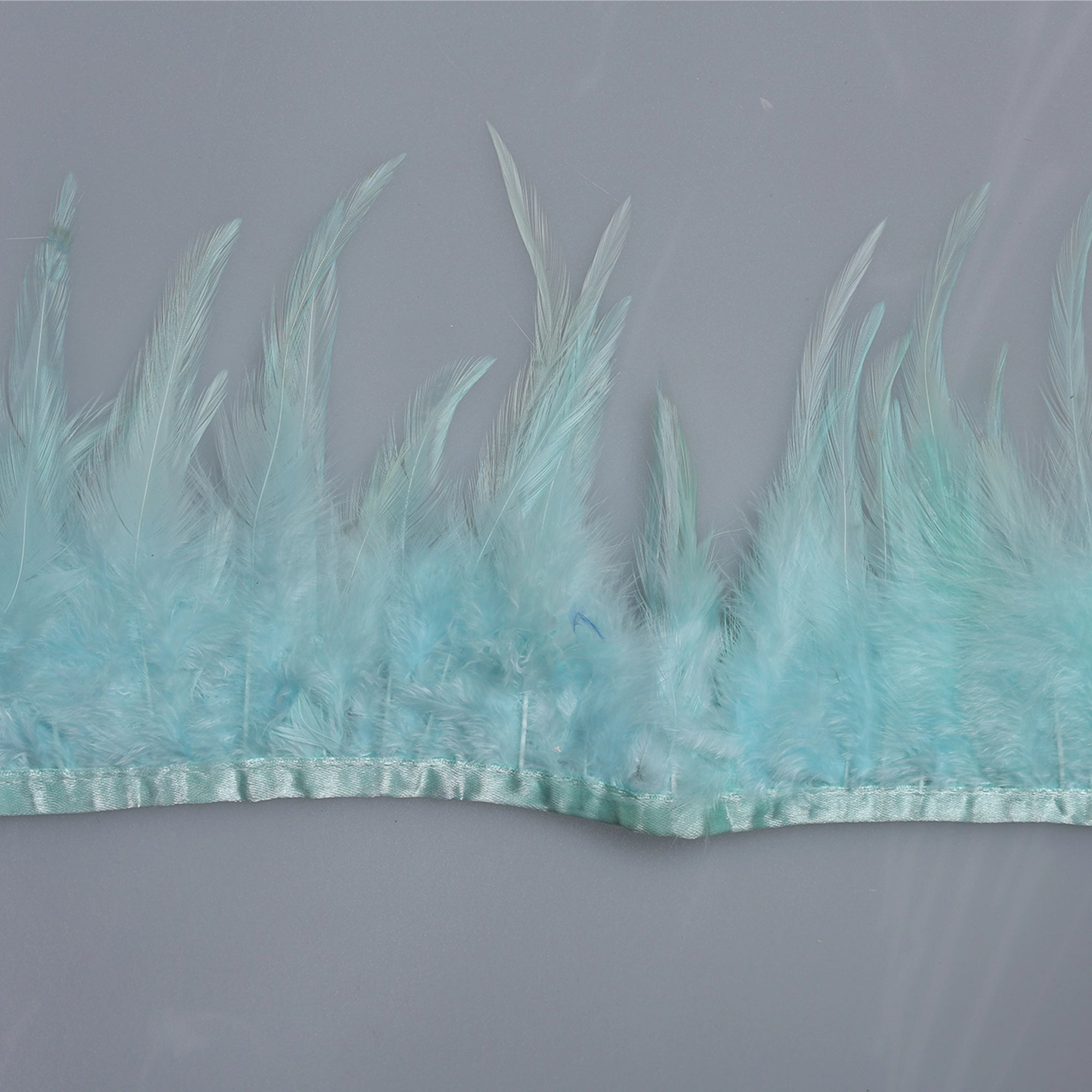 Pene scurte de Cocoș pe bandă M350 - Ahura